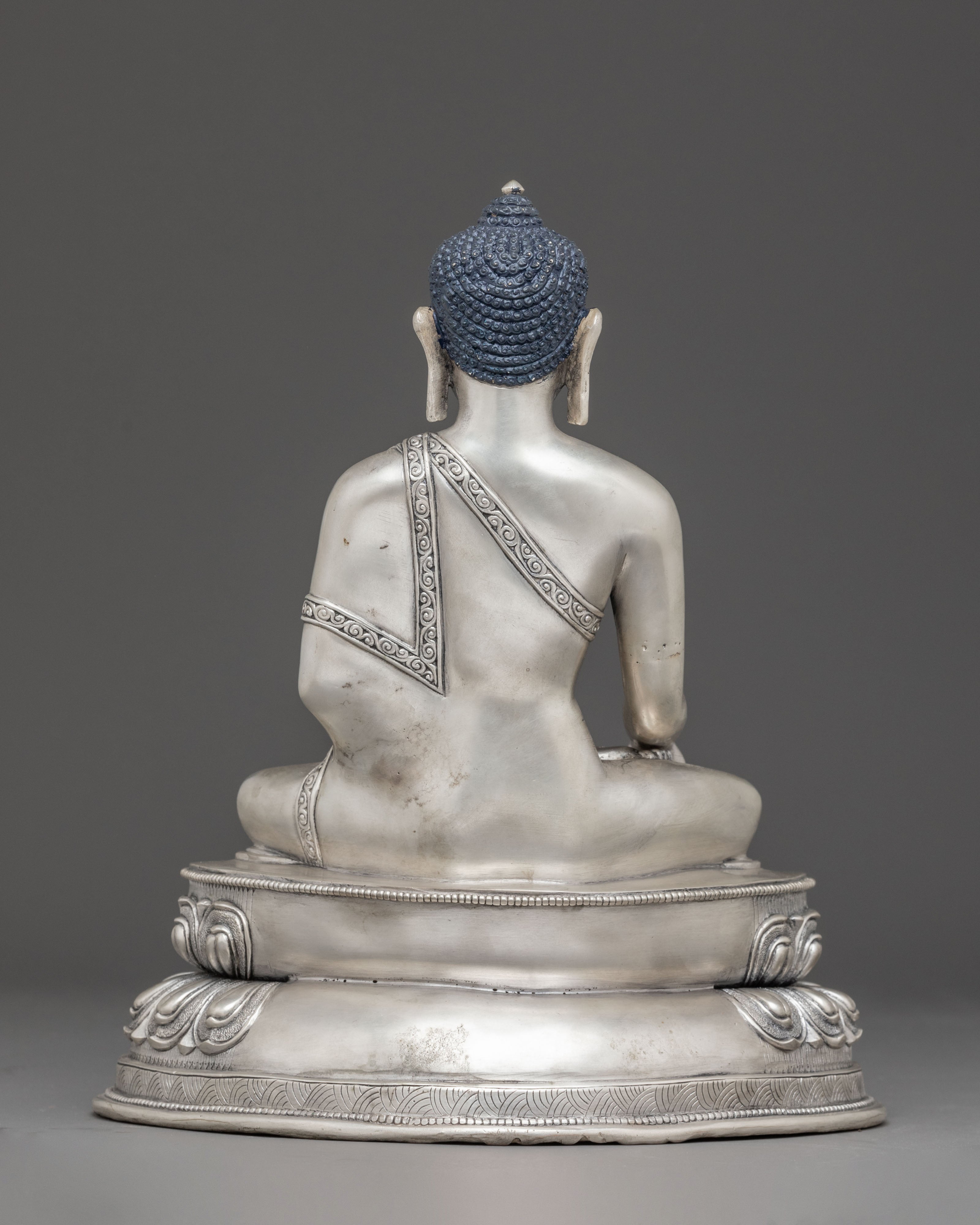 Silver Plated Statue of Buddha Shakyamuni | Symbol of Peace