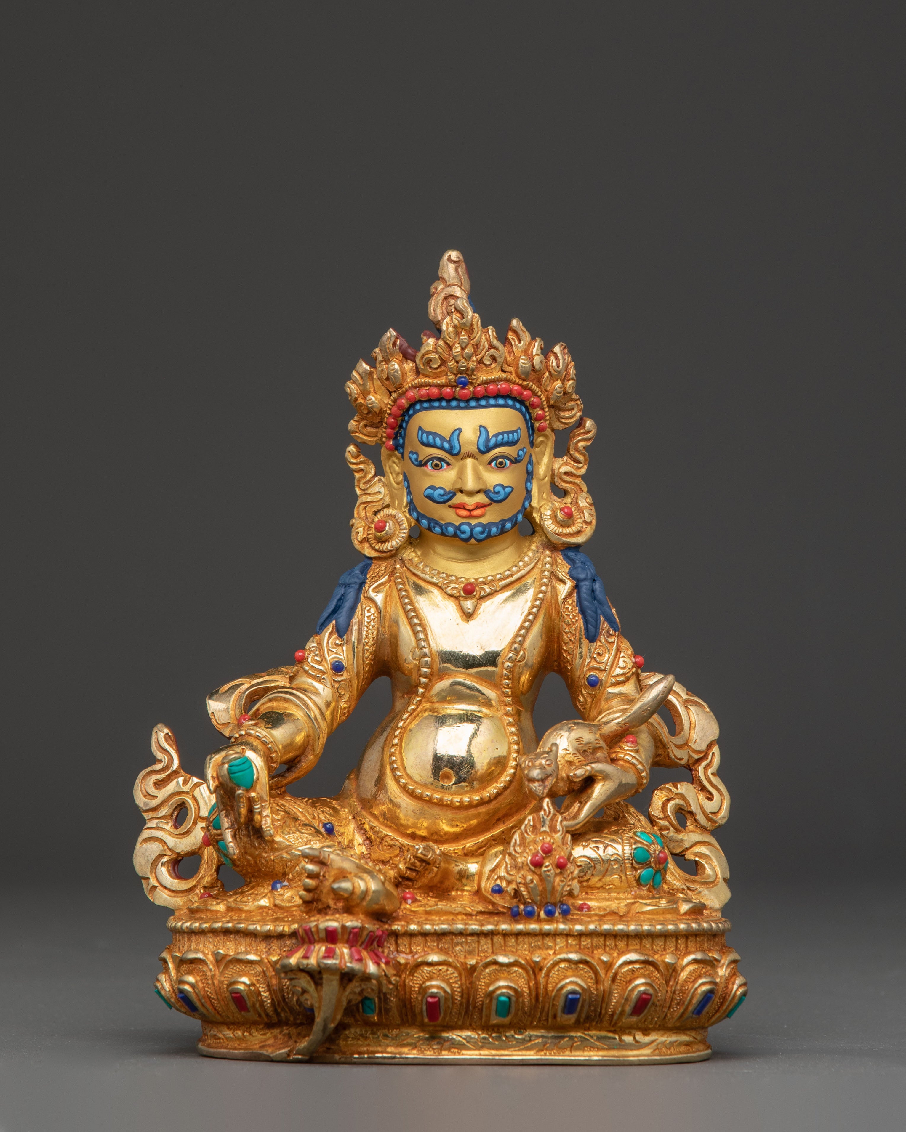 Statue of Dzambhala: Buddhist Wealth Icon 
