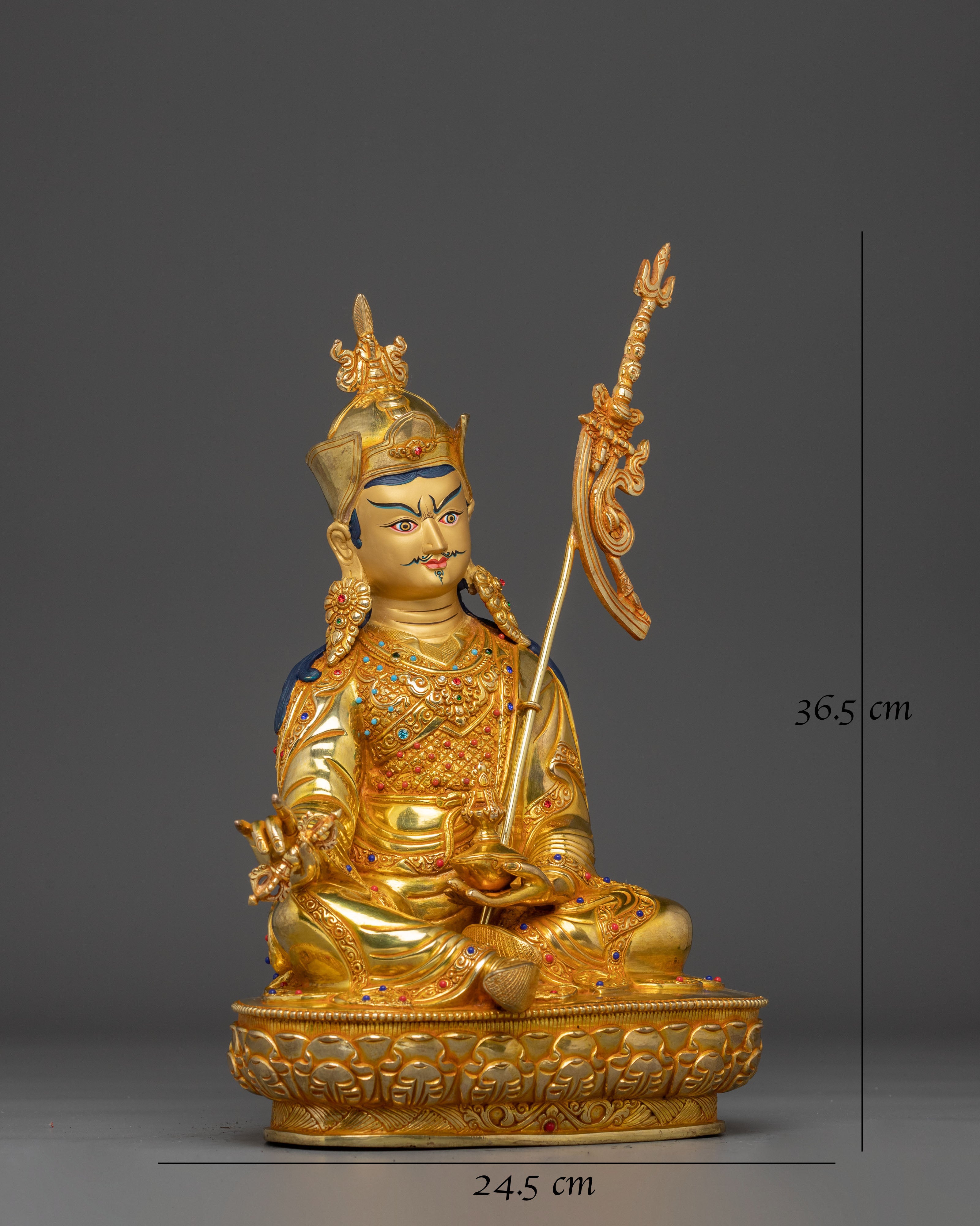 Radiant Statue of Vajra Master Guru Rinpoche 