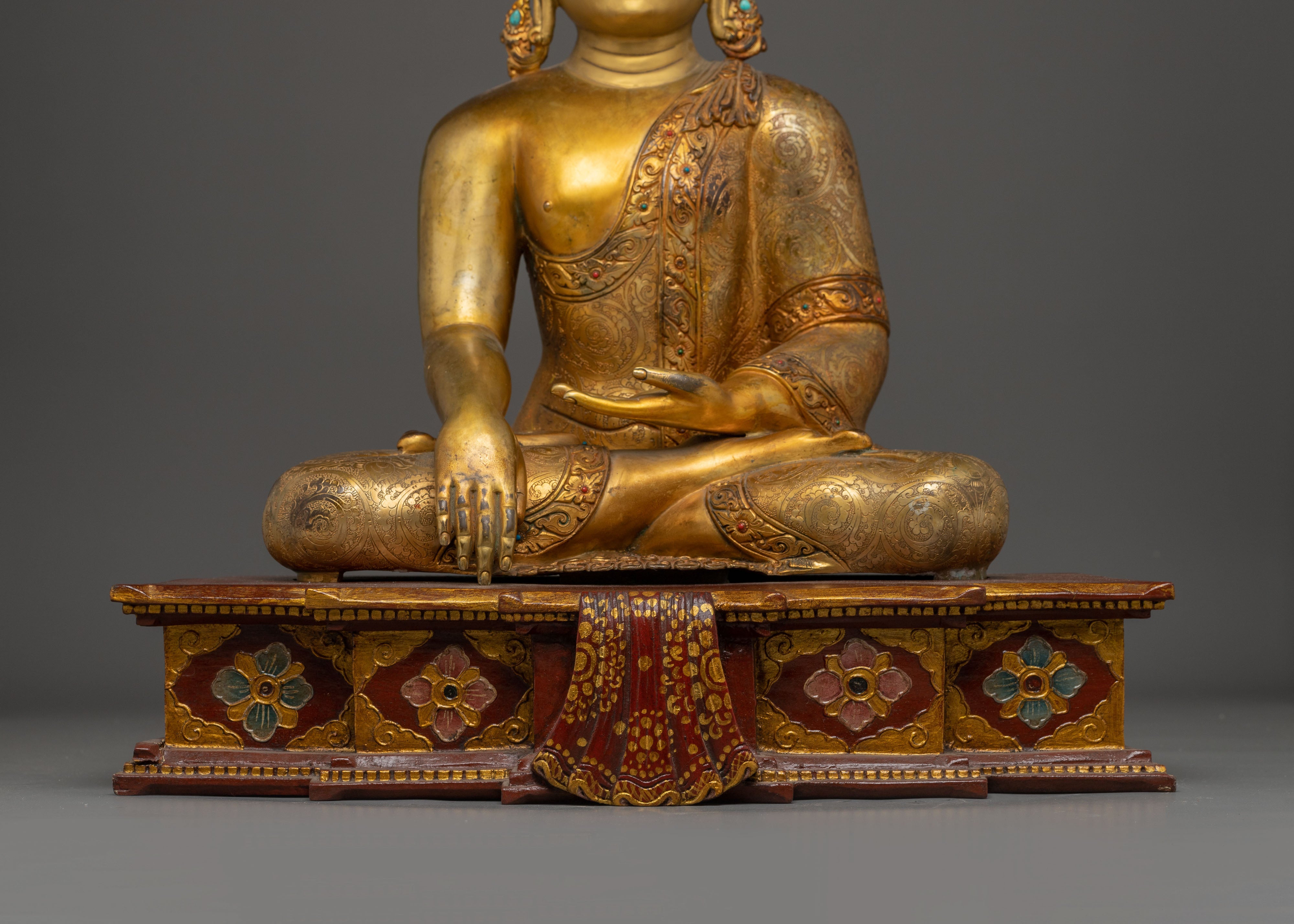 Statue of Shakyamuni Buddha for Dharma