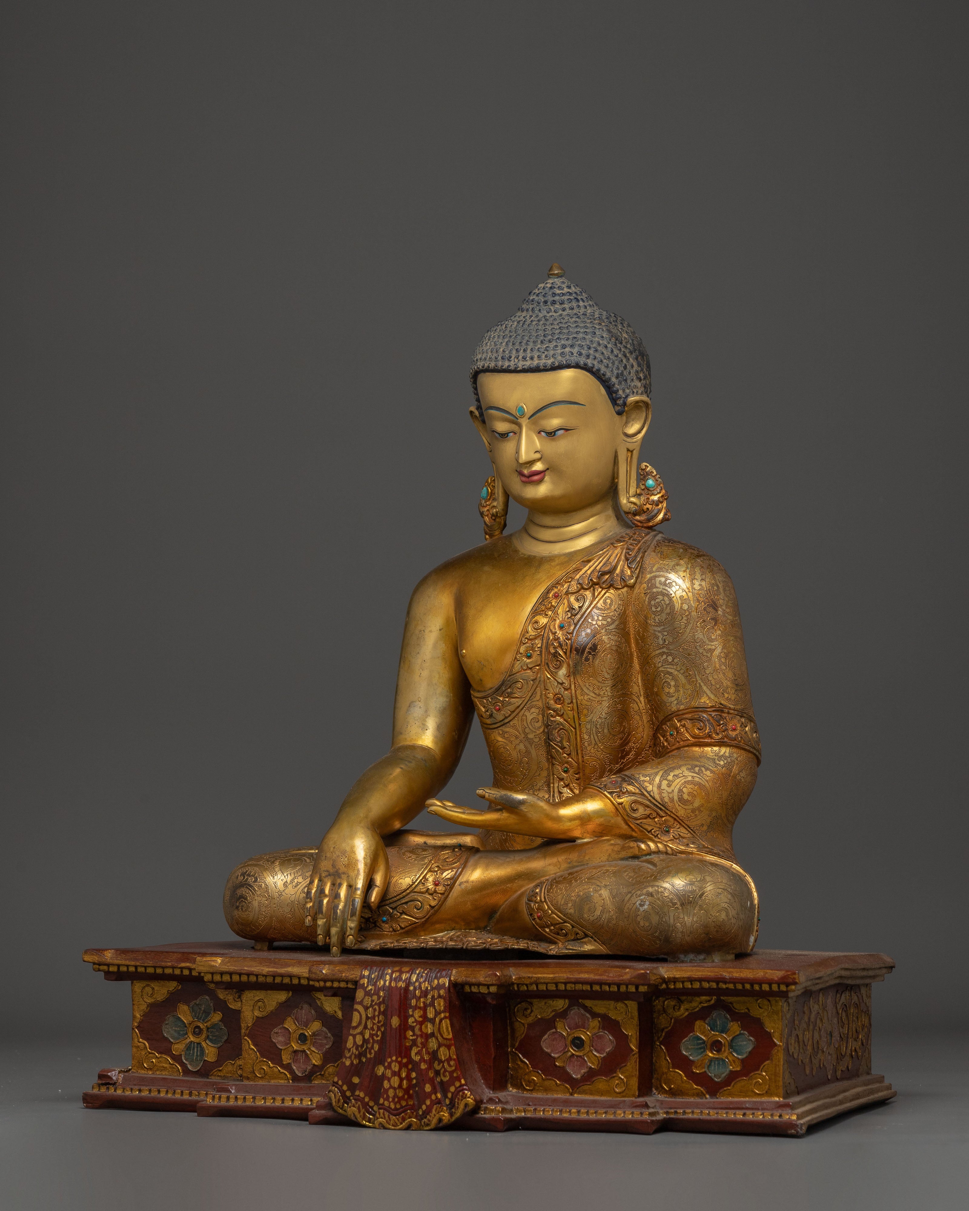Statue of Shakyamuni Buddha for Dharma