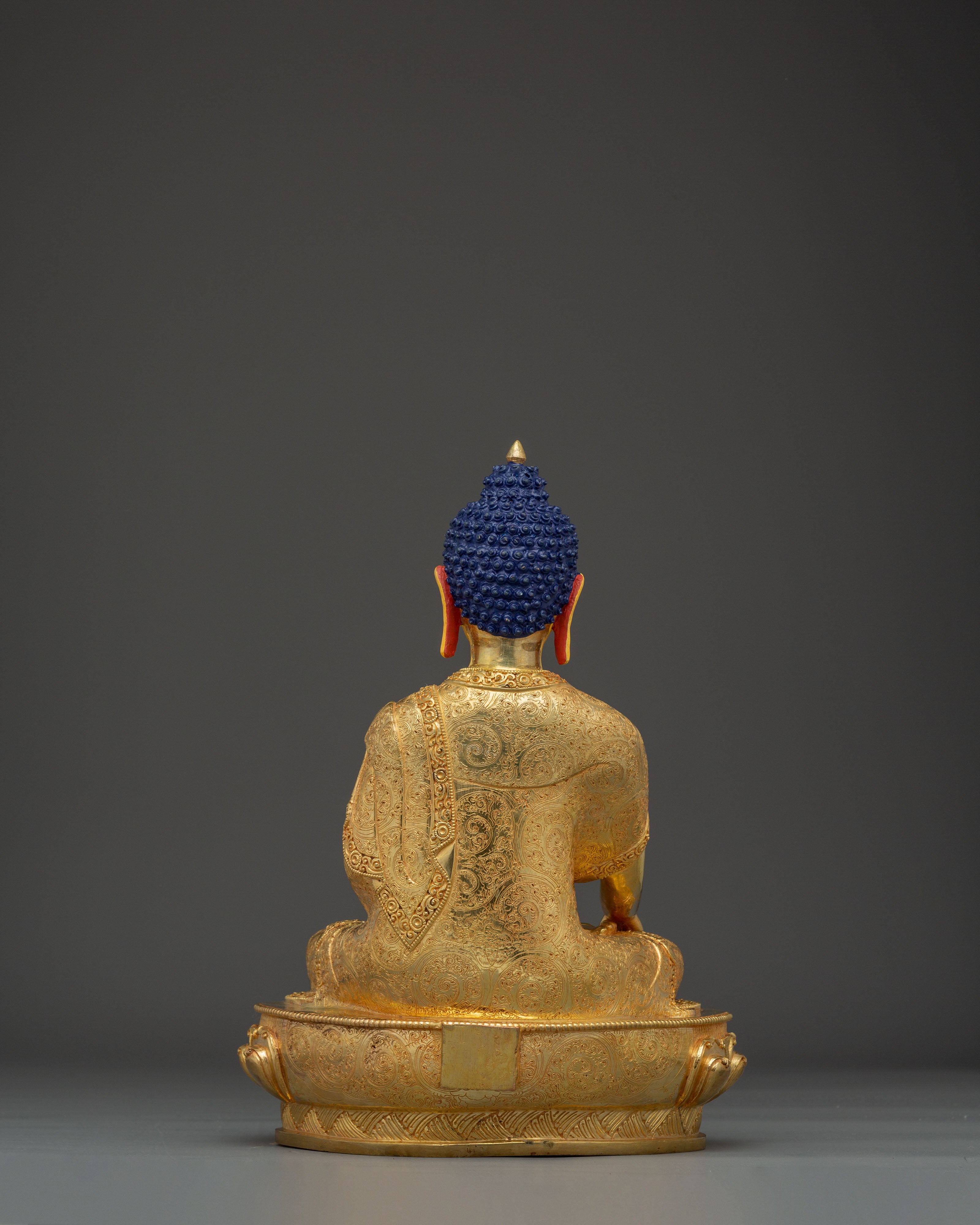 Statue of Buddha Shakyamuni | The Enlightened One