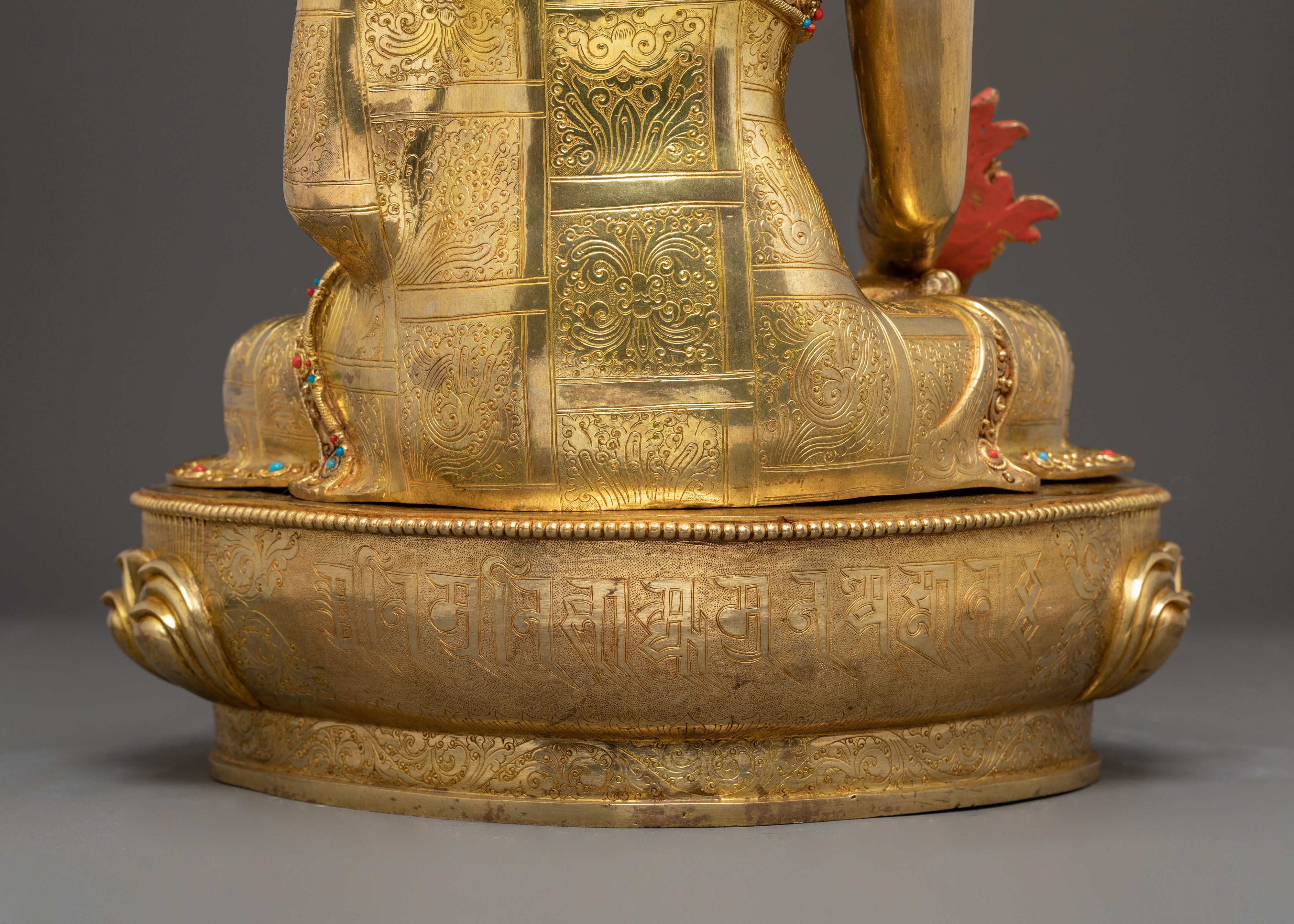 Medicine Buddha Statue: The Spiritual Healer | Bhaisajyaguru Sculpture