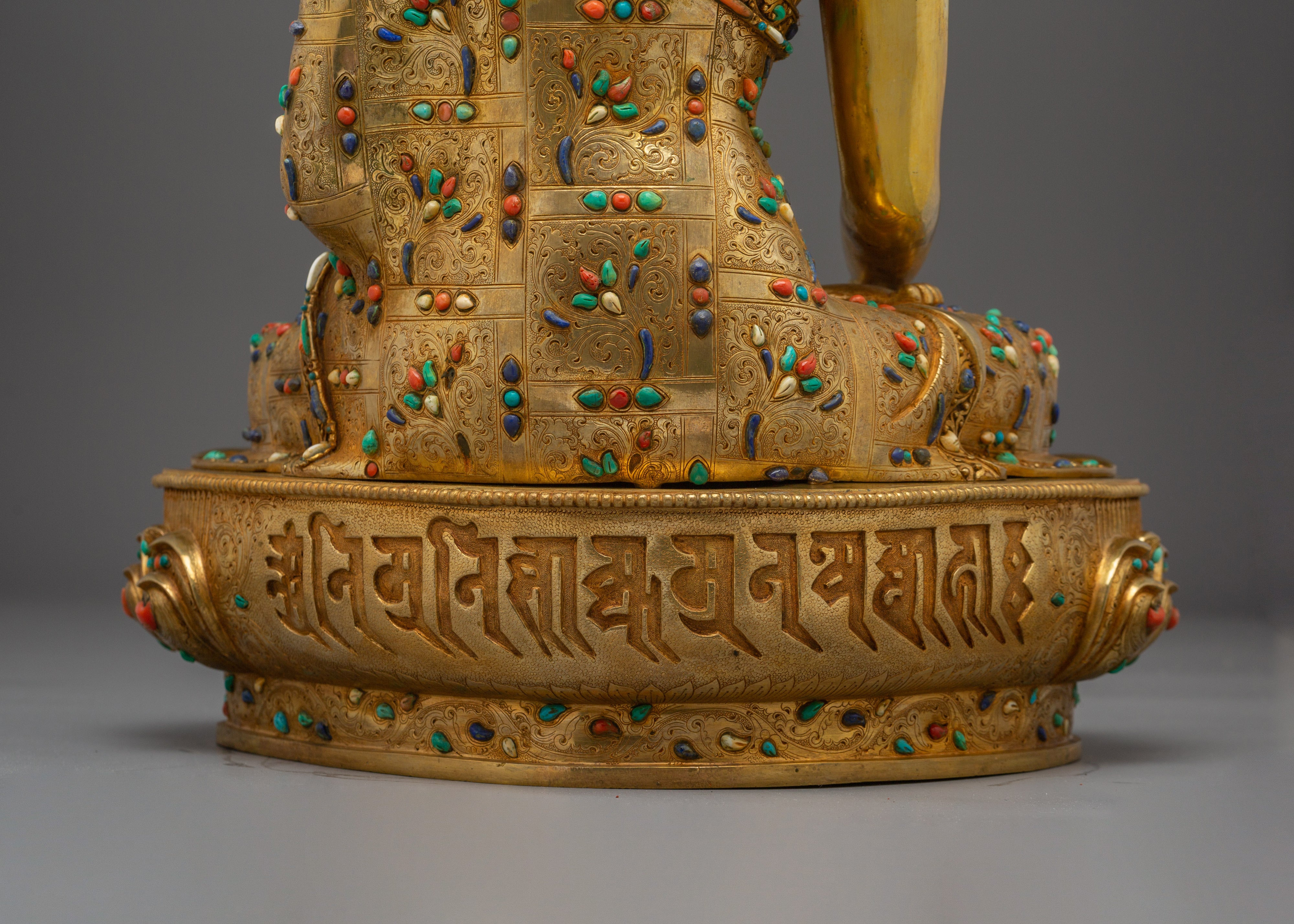 17.7 Inch Shakyamuni Buddha Statue | The Awakened One
