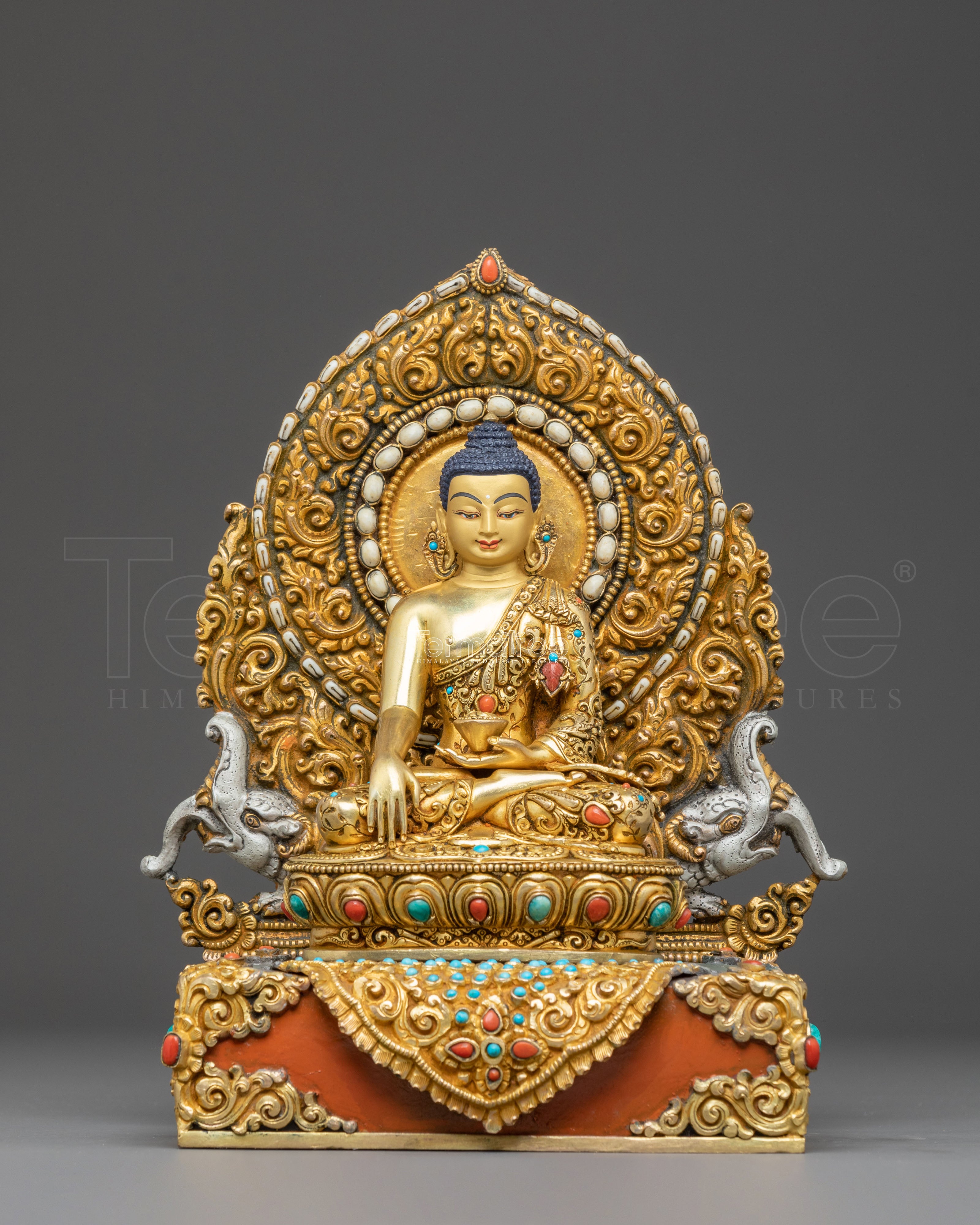 Majestic Statue of Buddha Shakyamuni | Founder of Buddhism