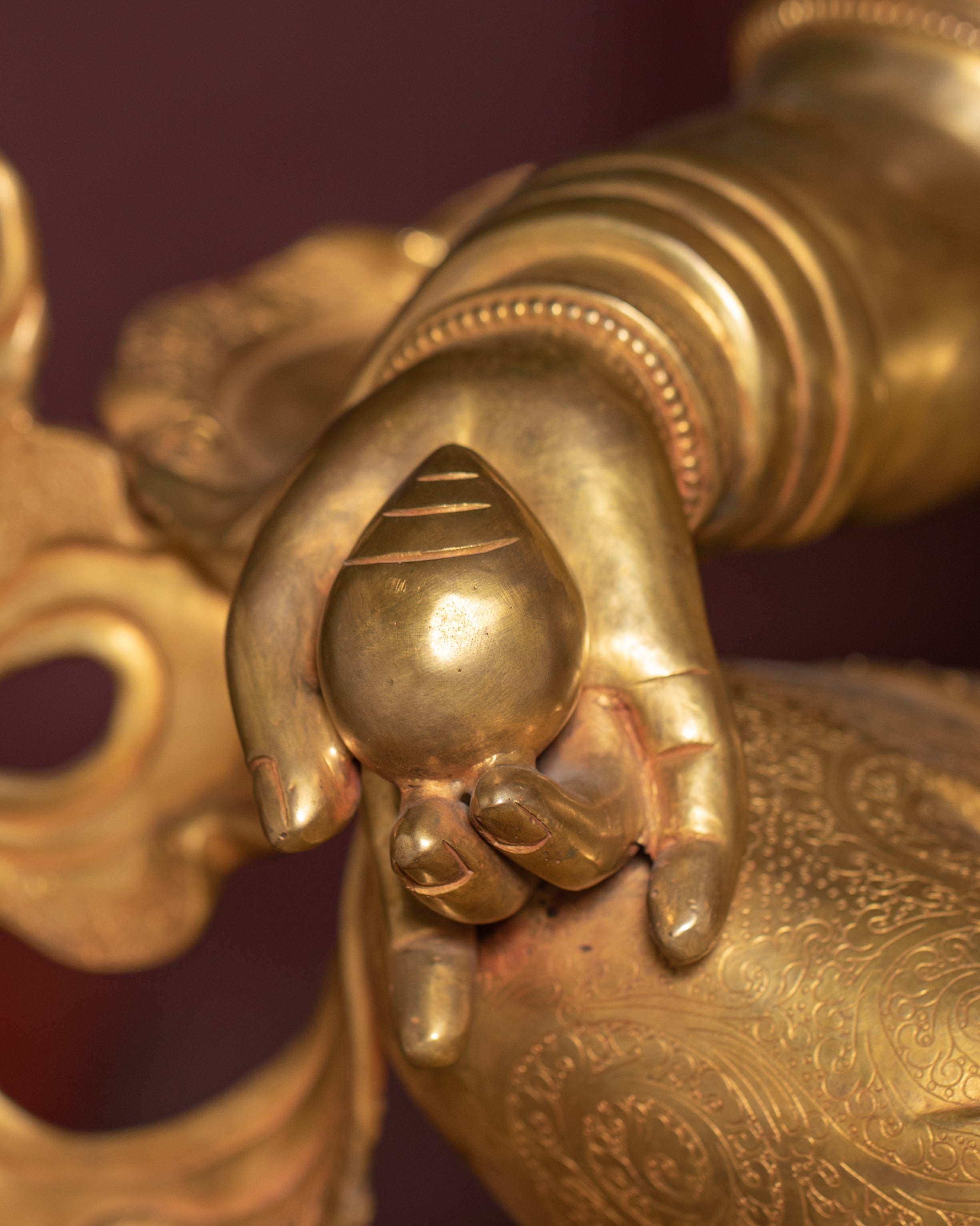 Majestic "Wealth Icon" Dzambhala Statue: Symbol of Abundance