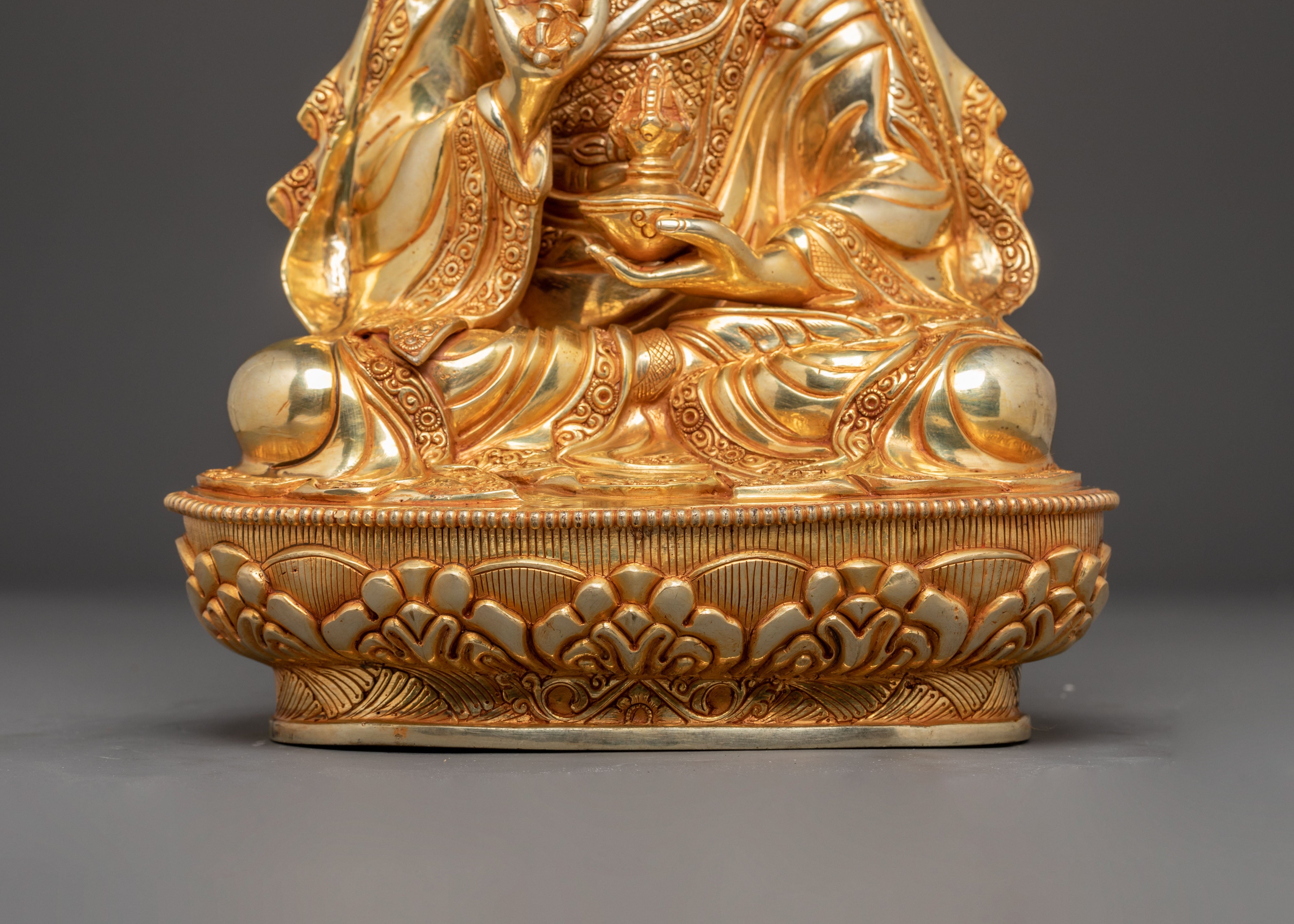 Guru Tsokye Dorje Statue: Tibetan Buddhist Master