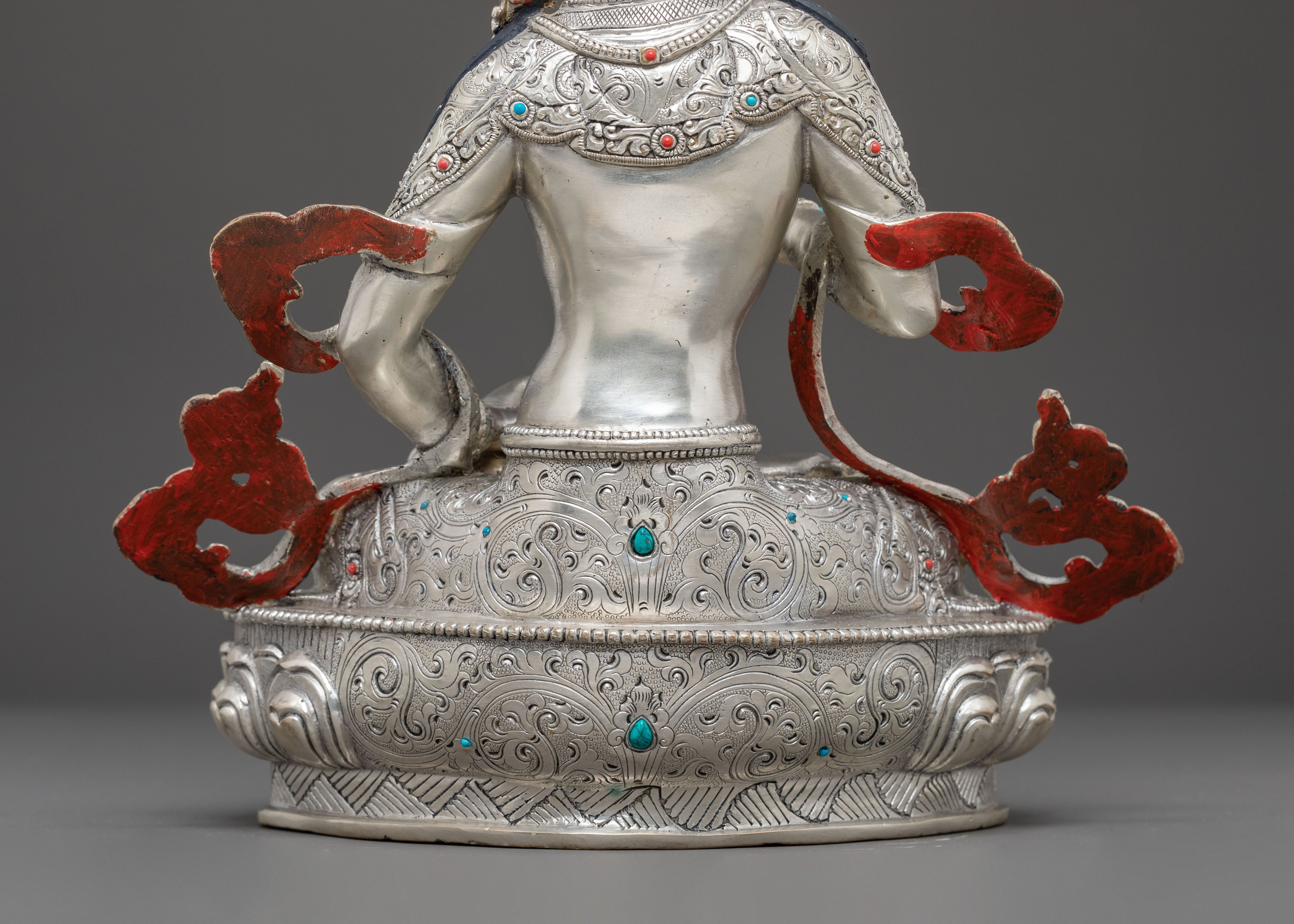Vajrasattva Statue: The Bodhisattva of Purification