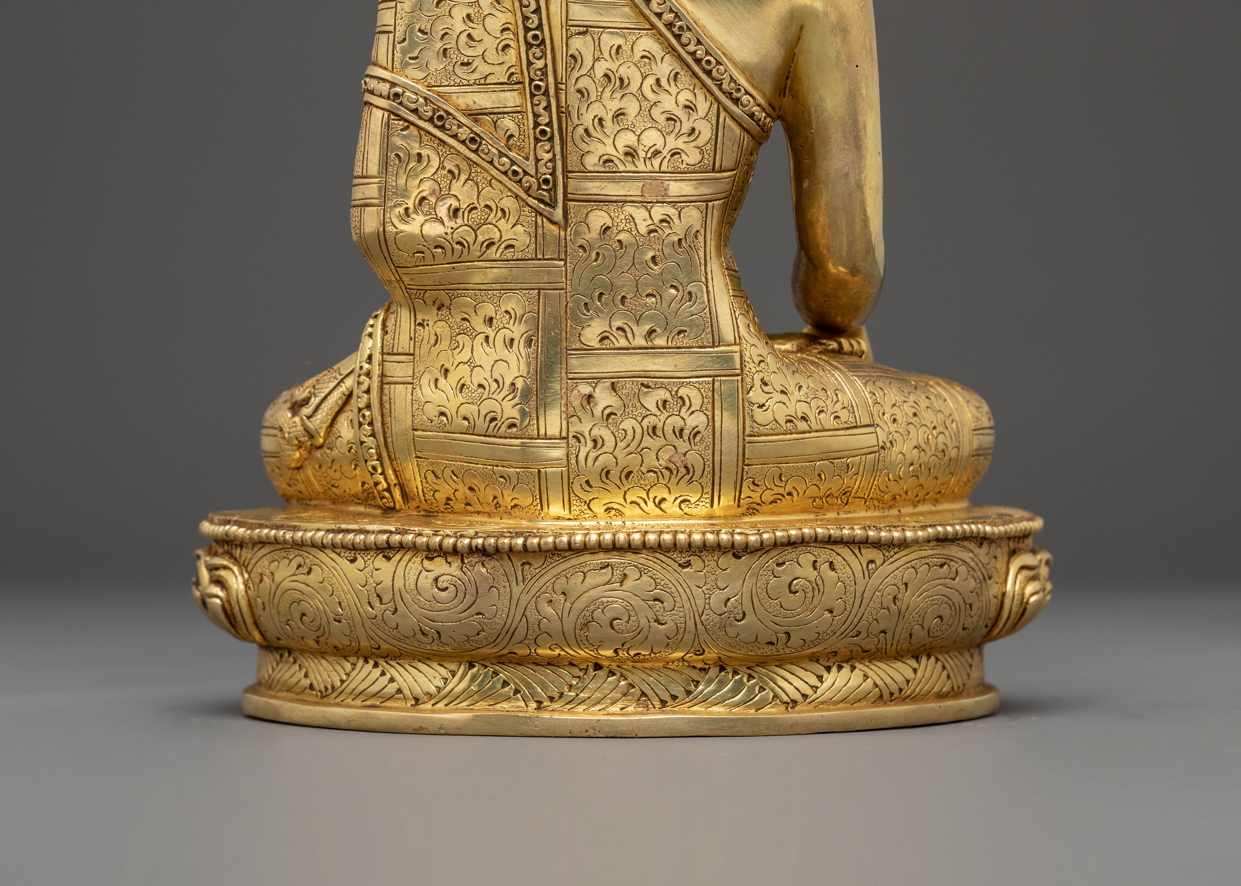 Handcrafted Copper Sculpture of Buddha Shakyamuni