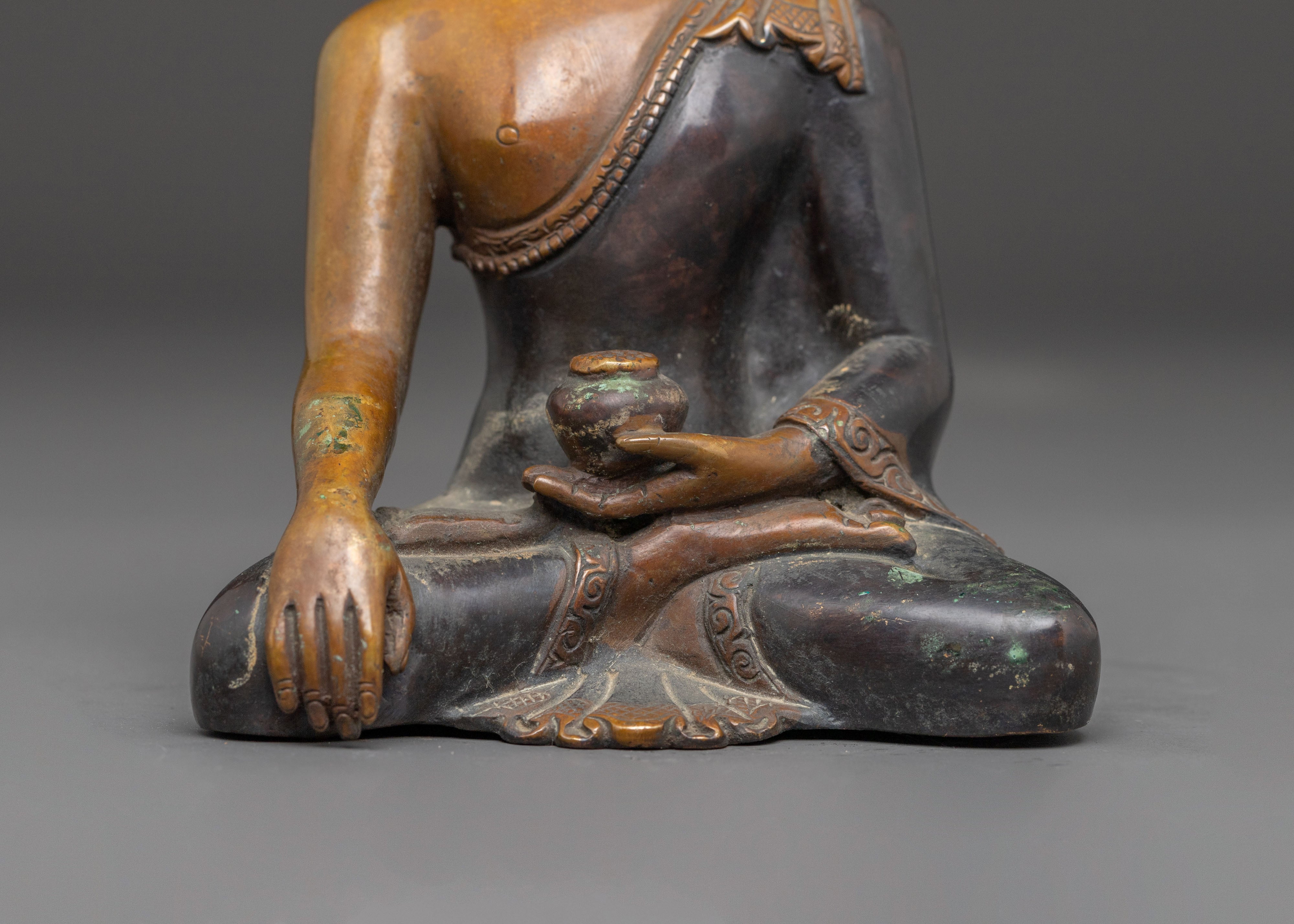 Handcrafted Shakyamuni Buddha Oxidized Copper Statue | Gautama Buddha Artwork