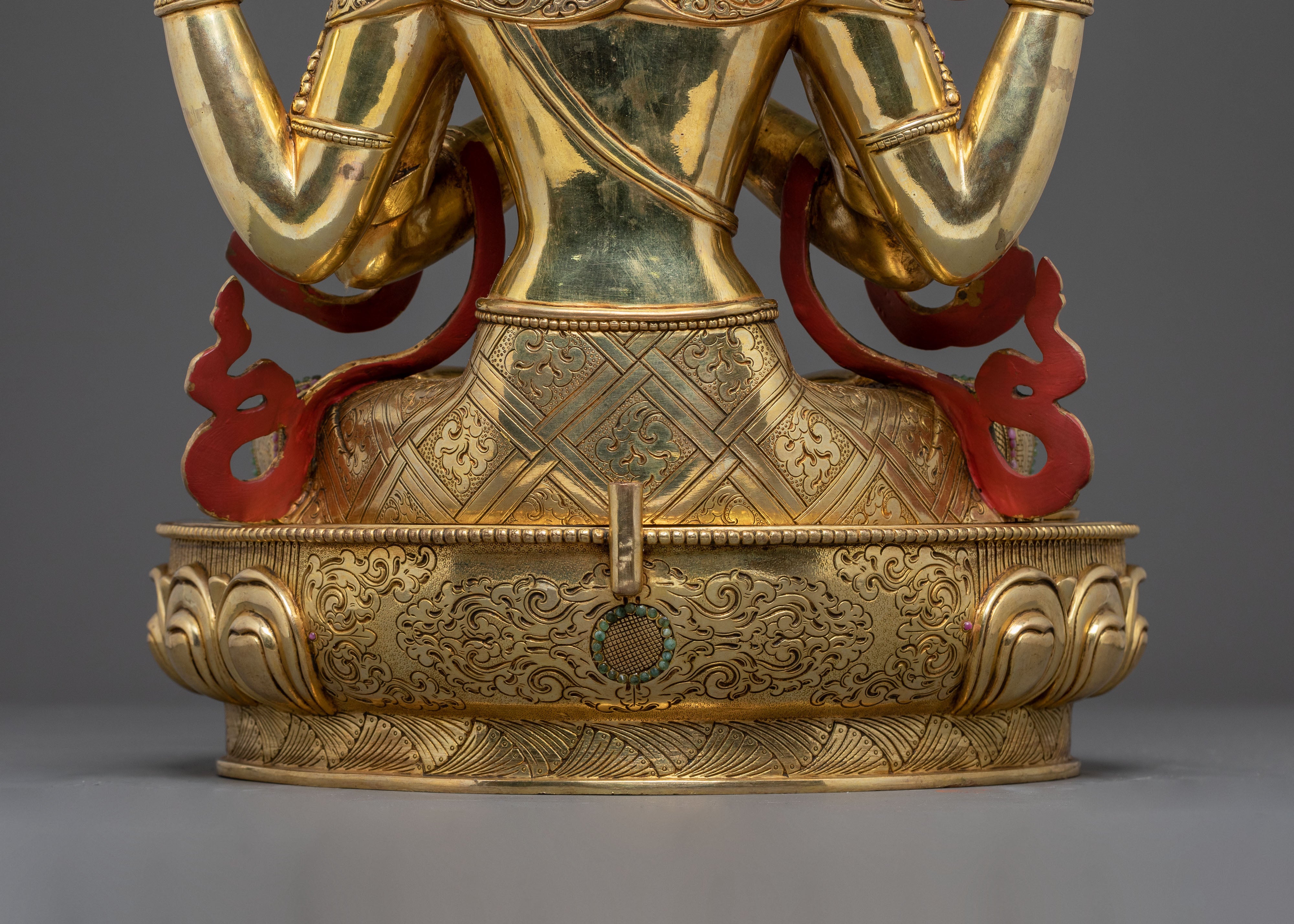 Peaceful Chenrezig Buddha Statue | Hand-Gilded Serenity