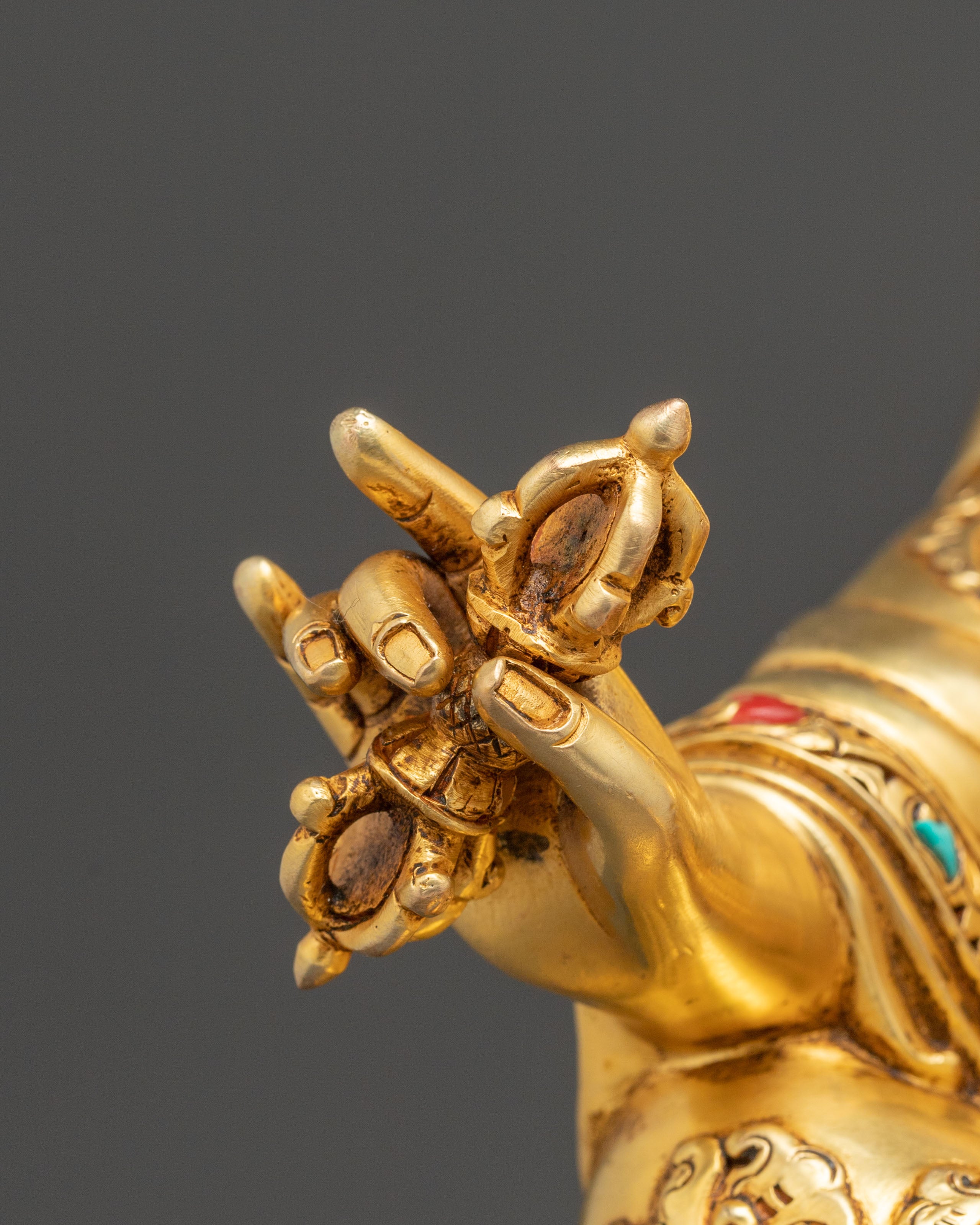 Majestic Guru Rinpoche with Yeshe Tsogyal and Mandarava Statue