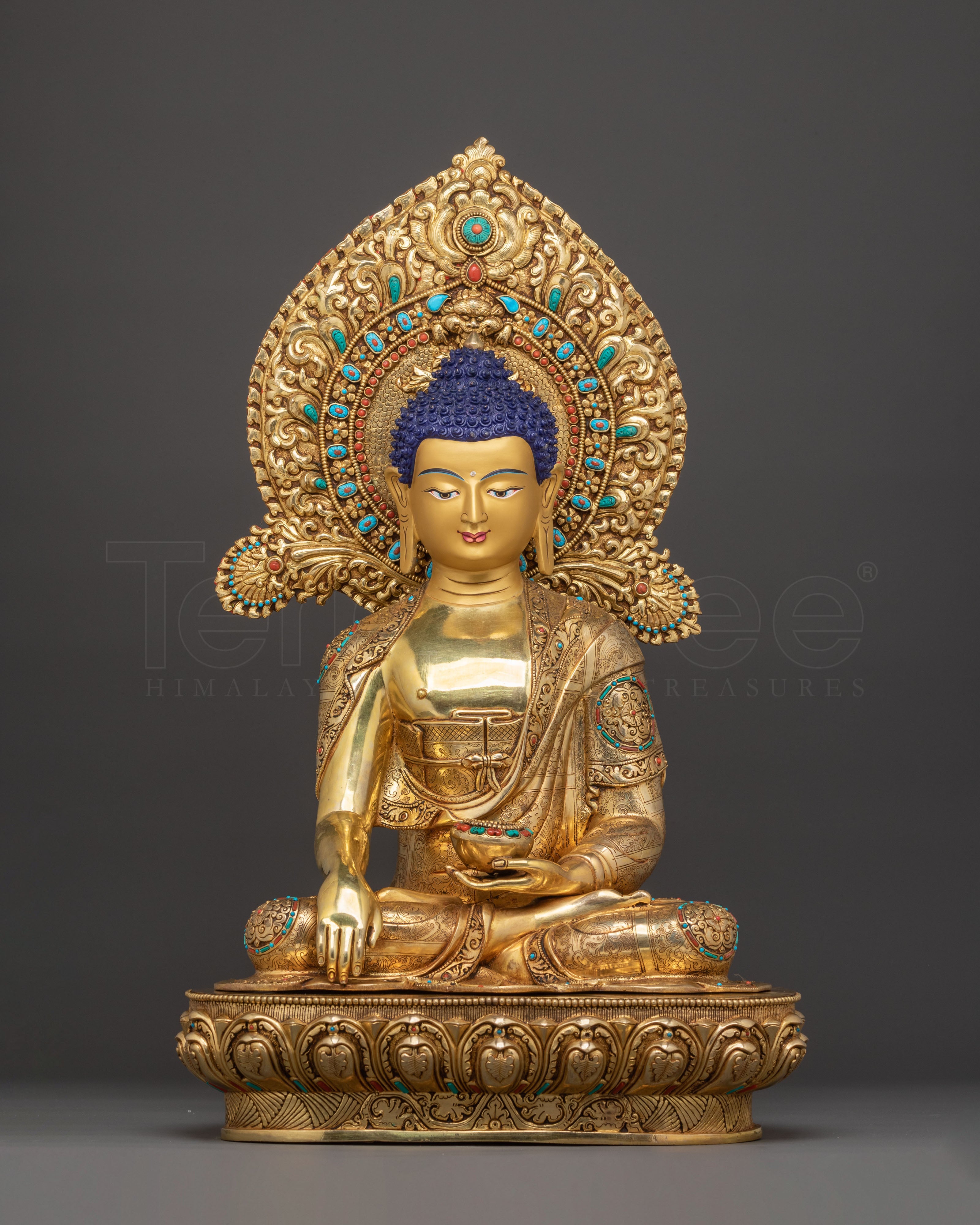 Buddha Shakyamuni Golden Statue with Gemstones