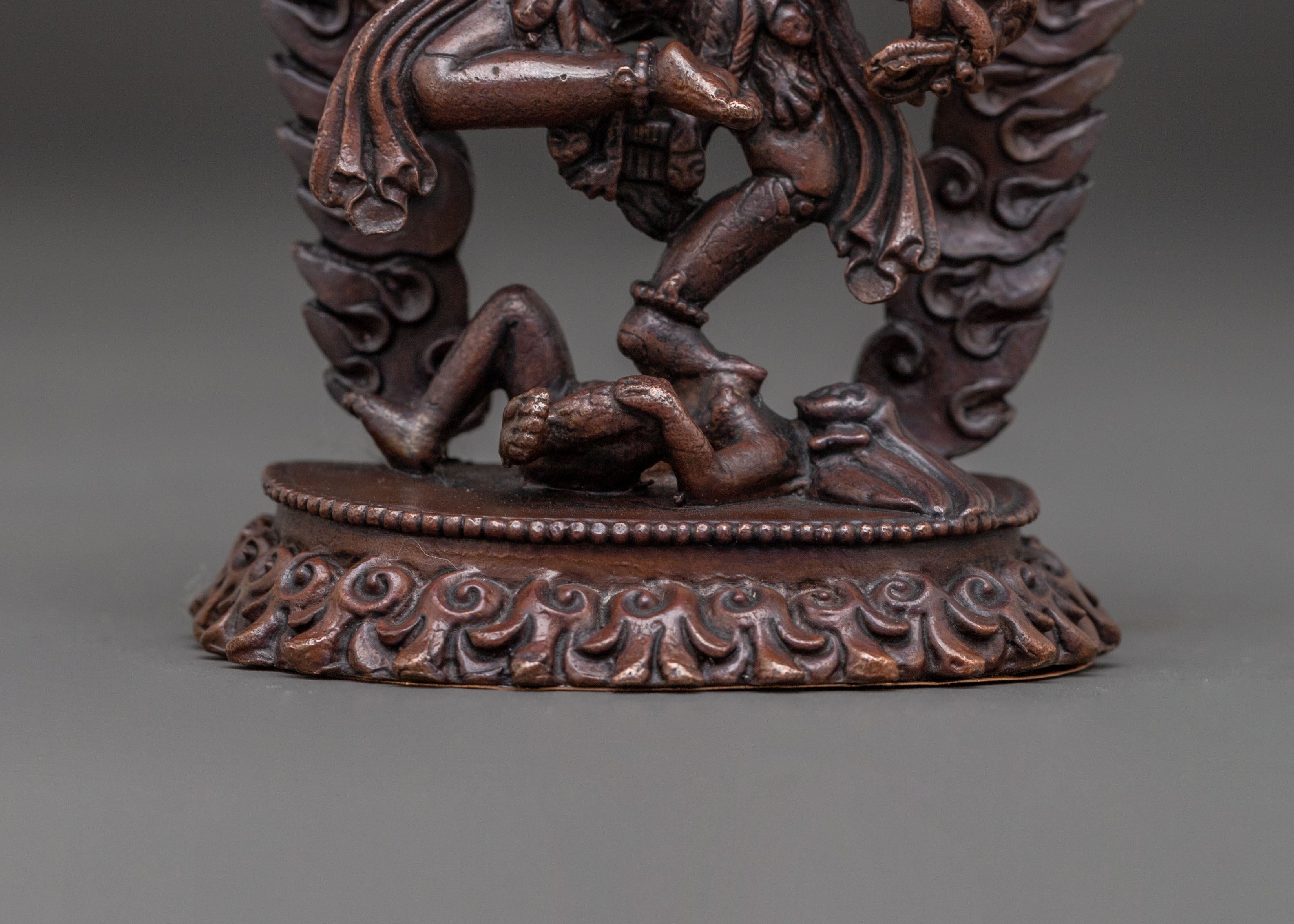 Handcrafted Kurukulla Statue