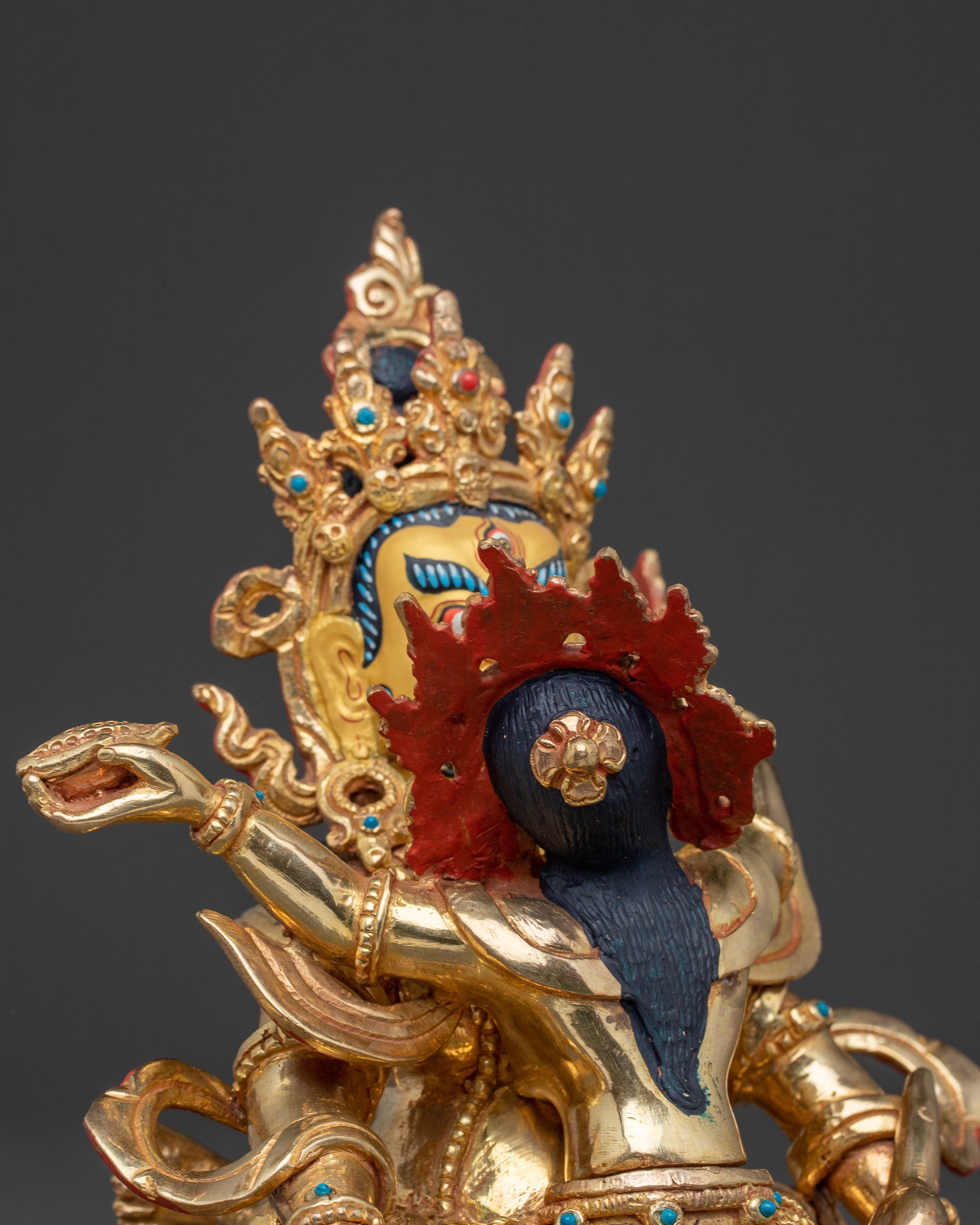 Statue of Green Dzambhala : Sacred Decor