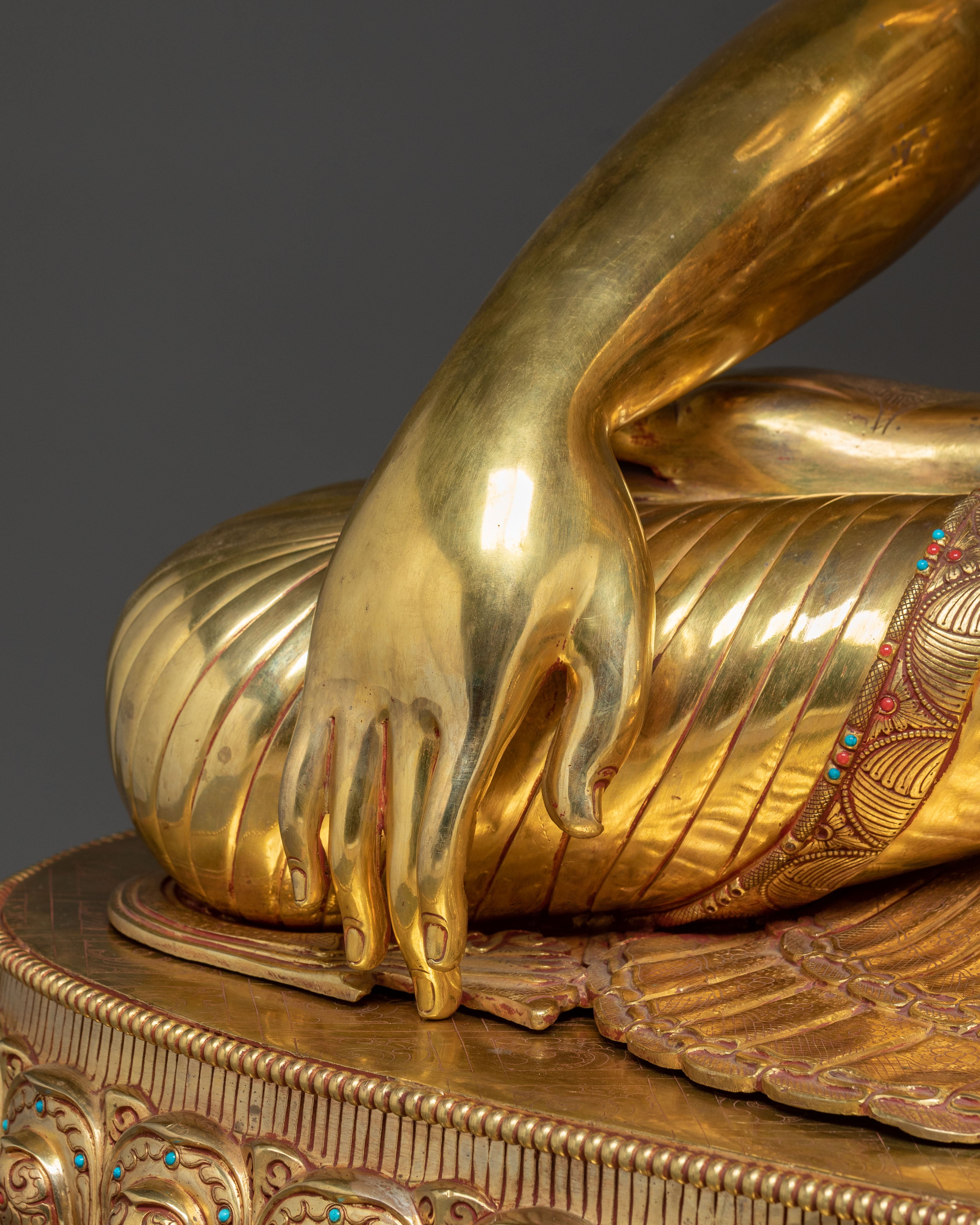 Life-Sized Shakyamuni Buddha Statue