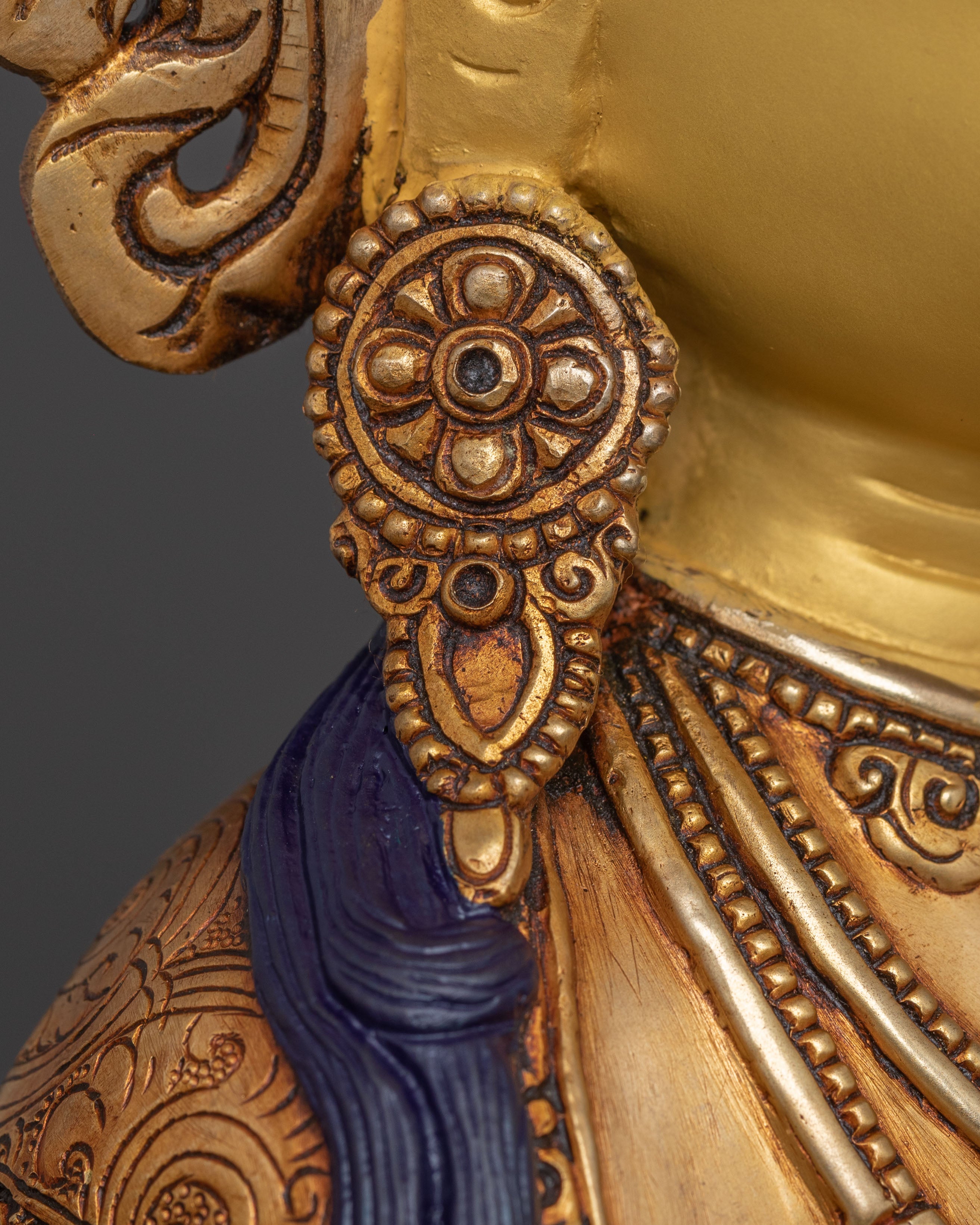 Compassionate Blessings Chenrezig Statue | Spiritual Art