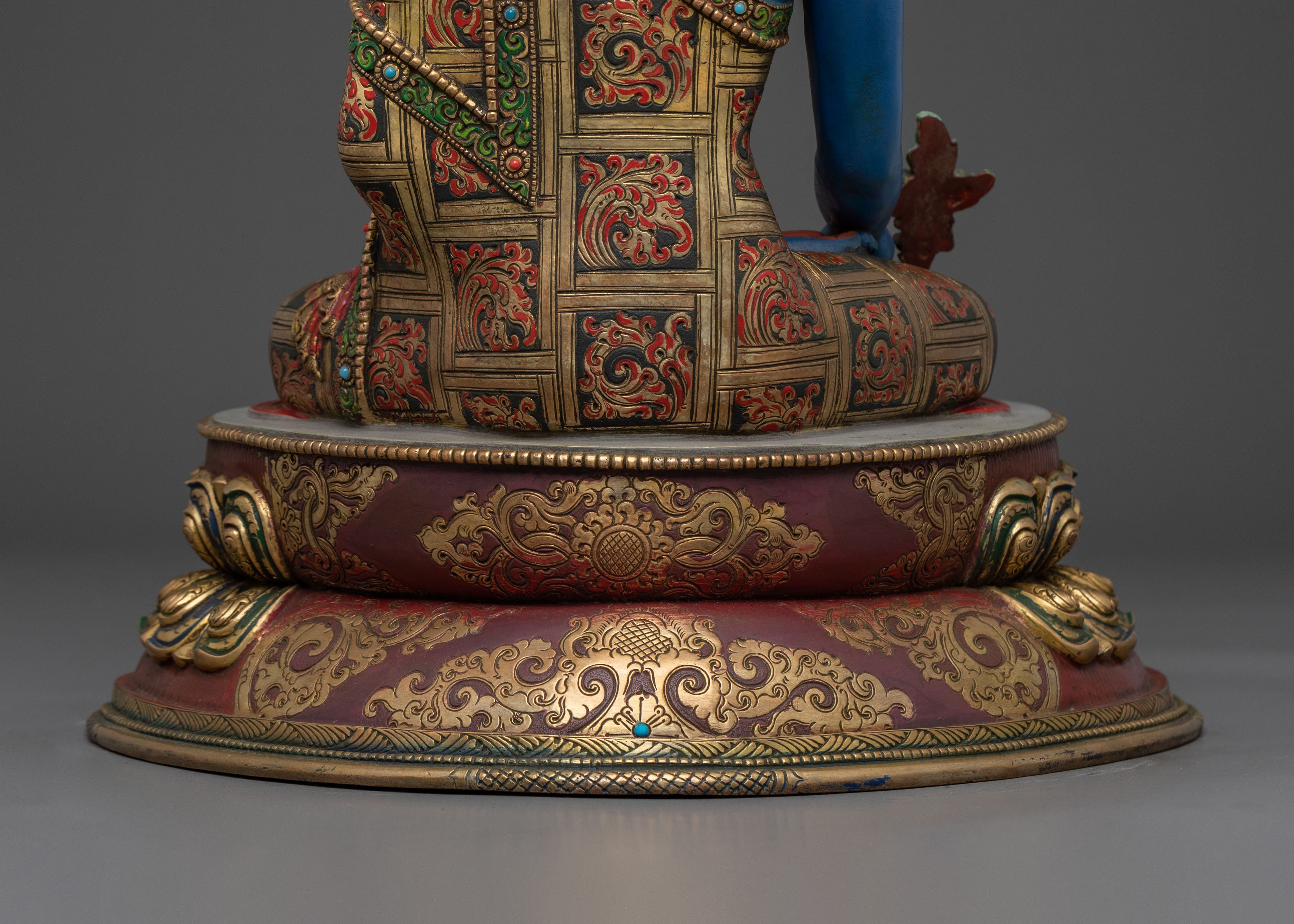 8 Buddha Sacred Statue Set | Symbol of Enlightenment and Wisdom