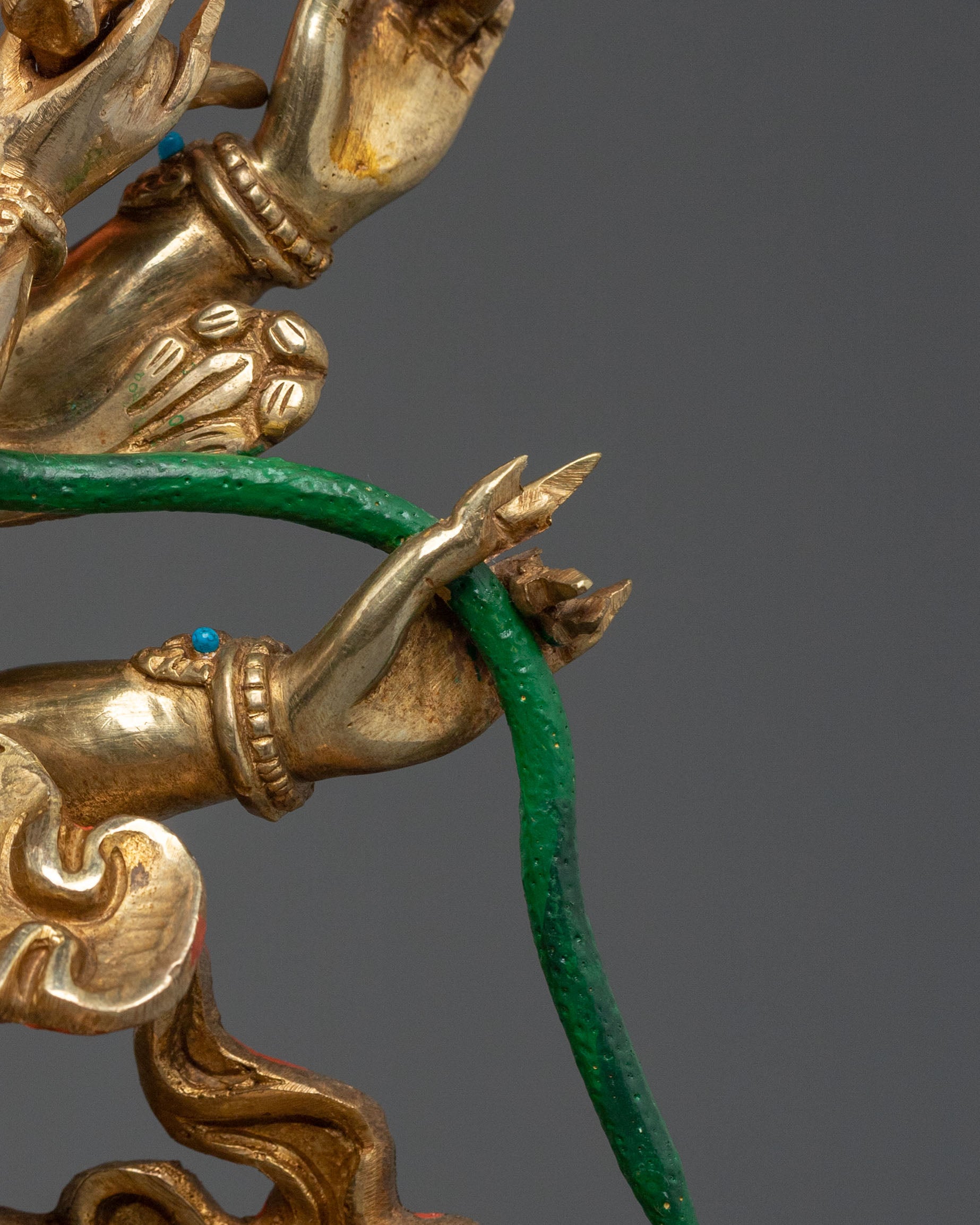 Mahachakra Vajrapani Statue with consort: Home Decor