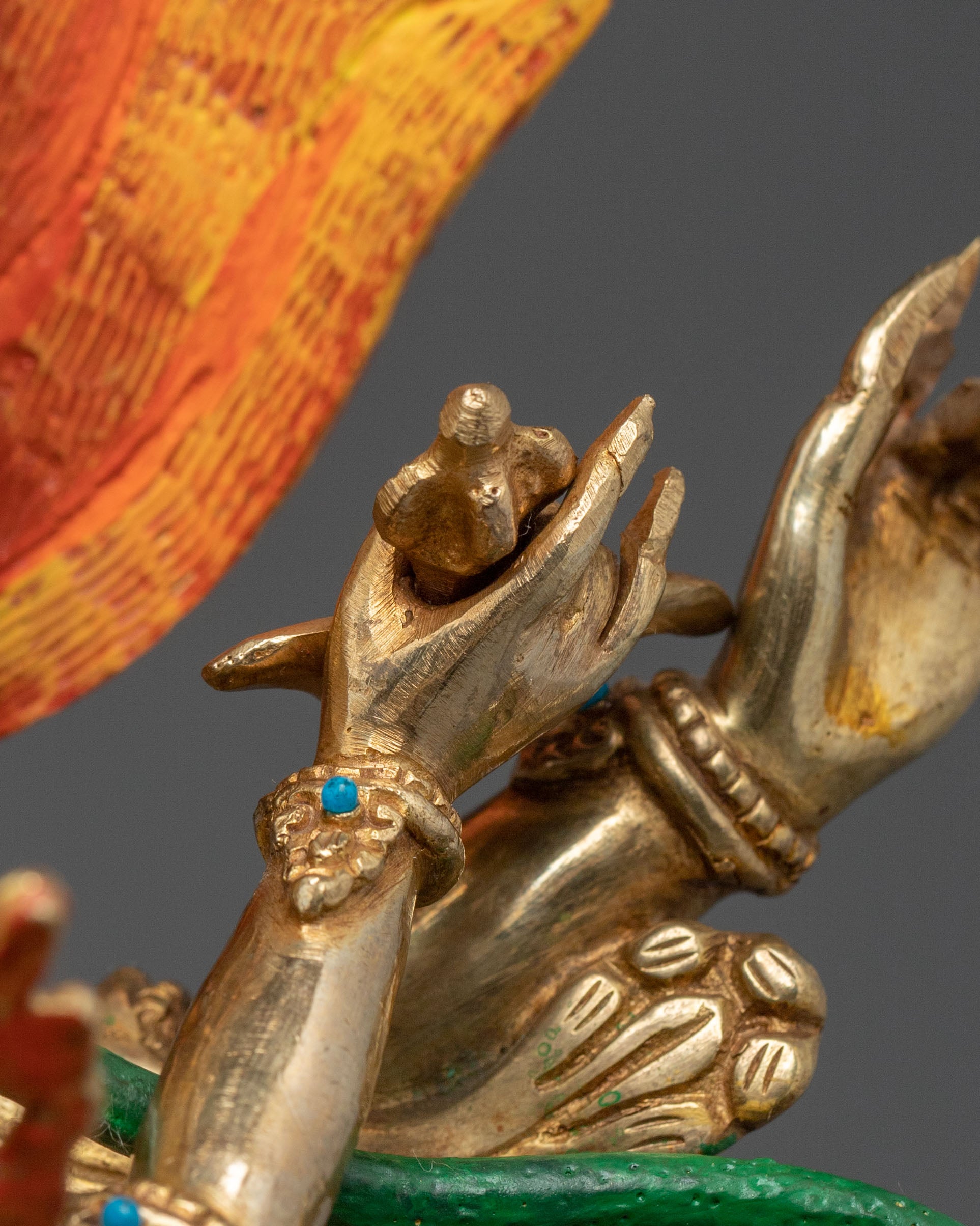 Mahachakra Vajrapani Statue with consort: Home Decor
