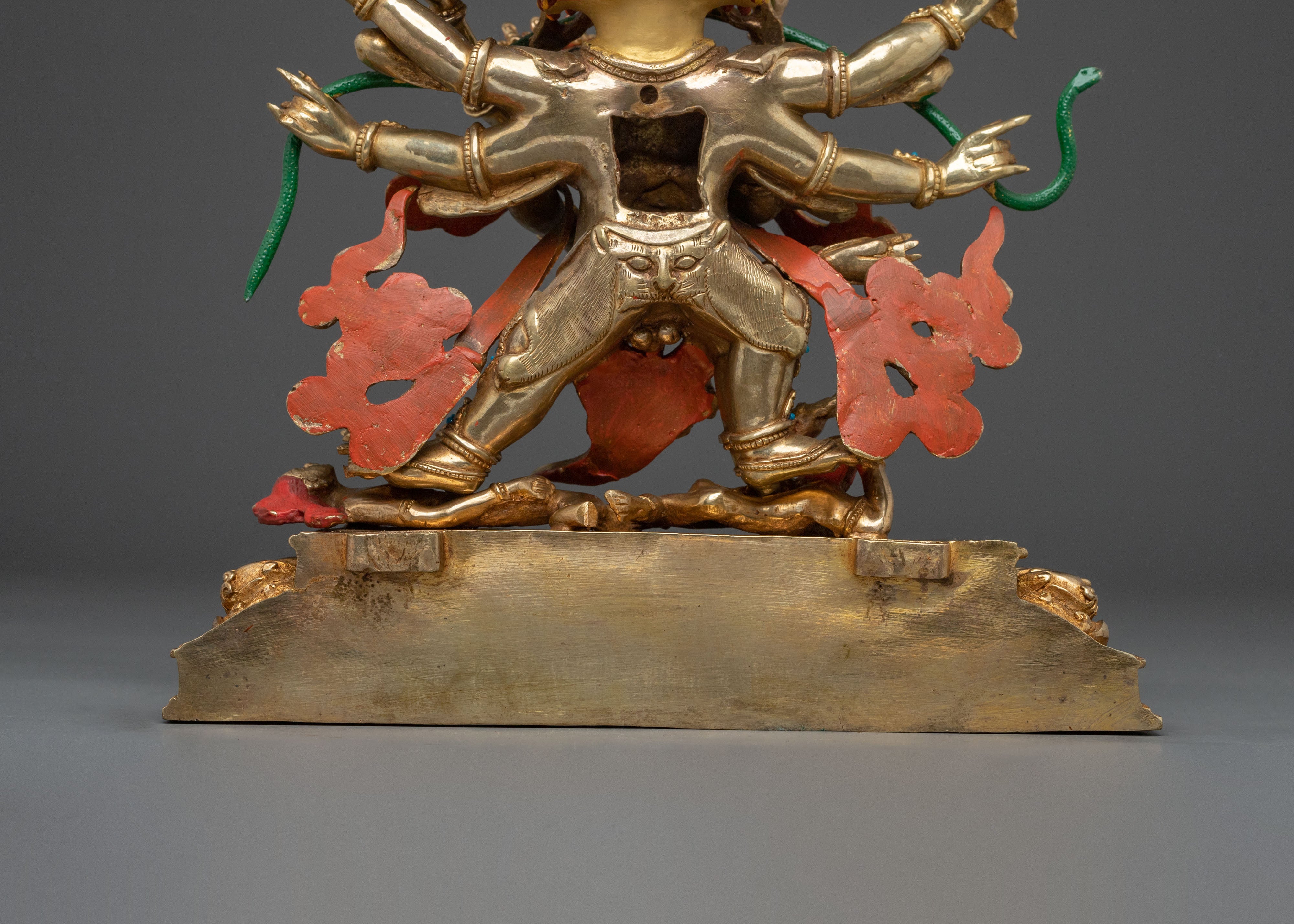 Mahachakra Vajrapani Statue with consort: Home Decor