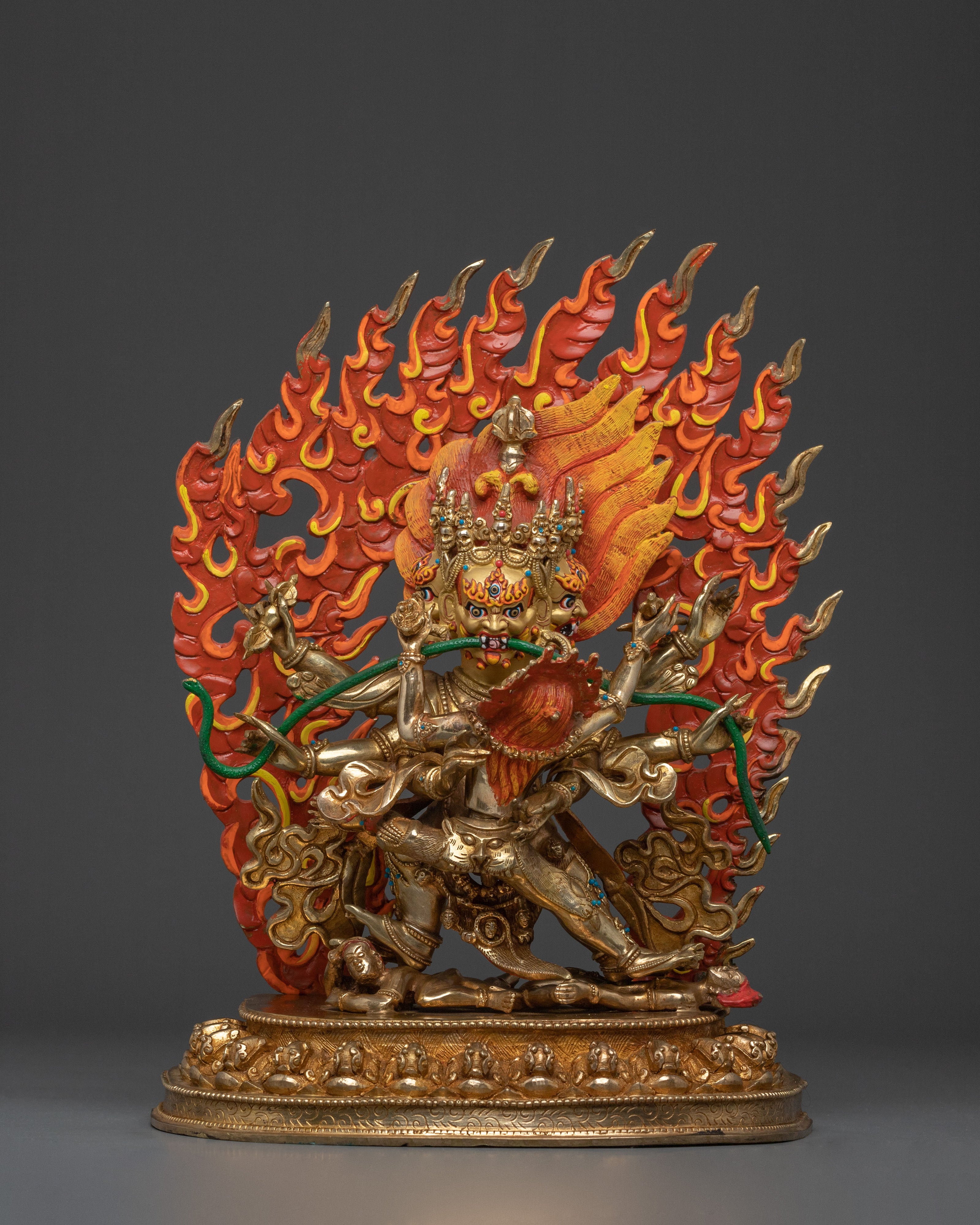 Mahachakra Vajrapani with consort: Himalayan Handcrafted Statue