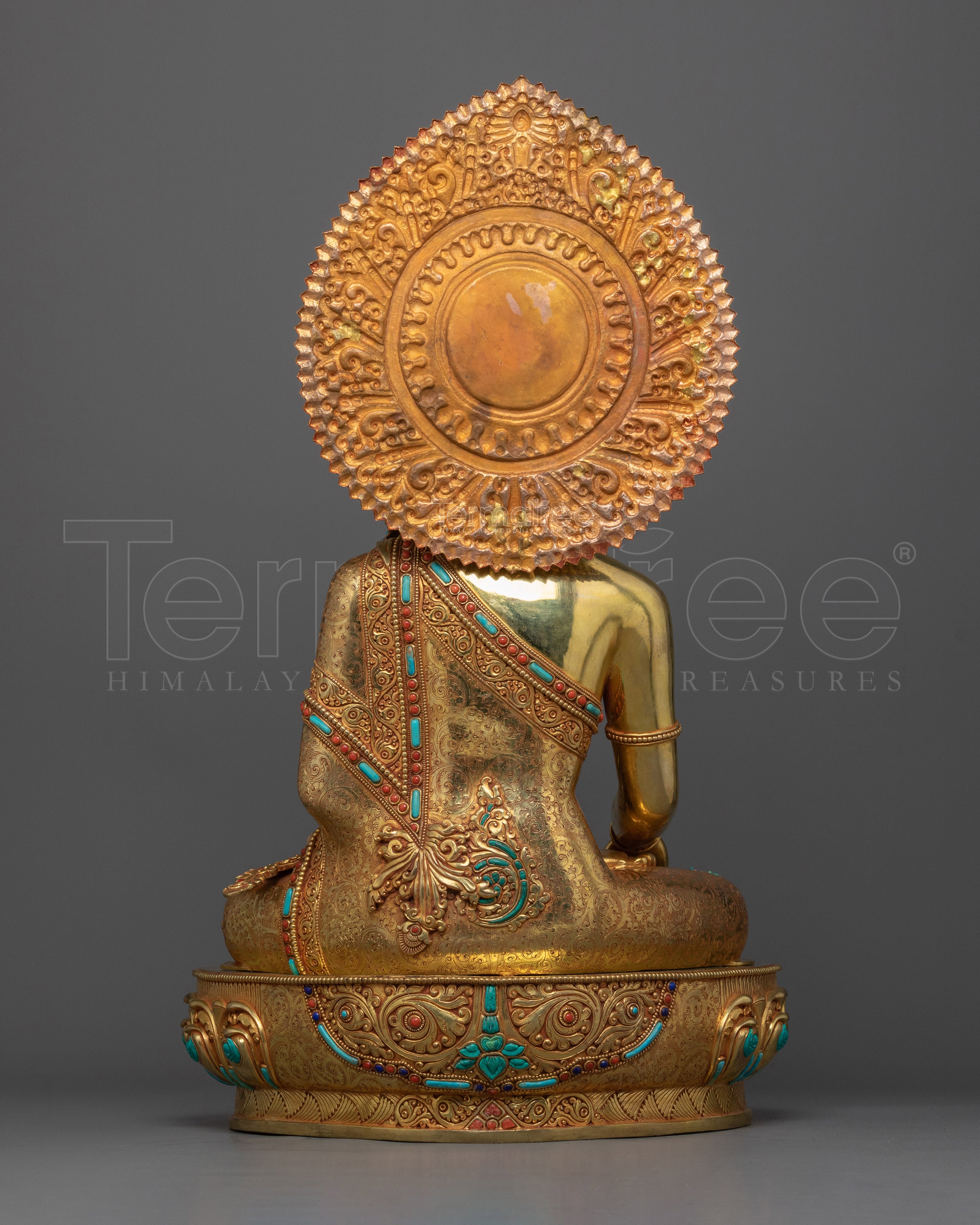 Embrace the Teachings of the Enlightened One with a Stunning Shakyamuni Gautama Buddha Statue
