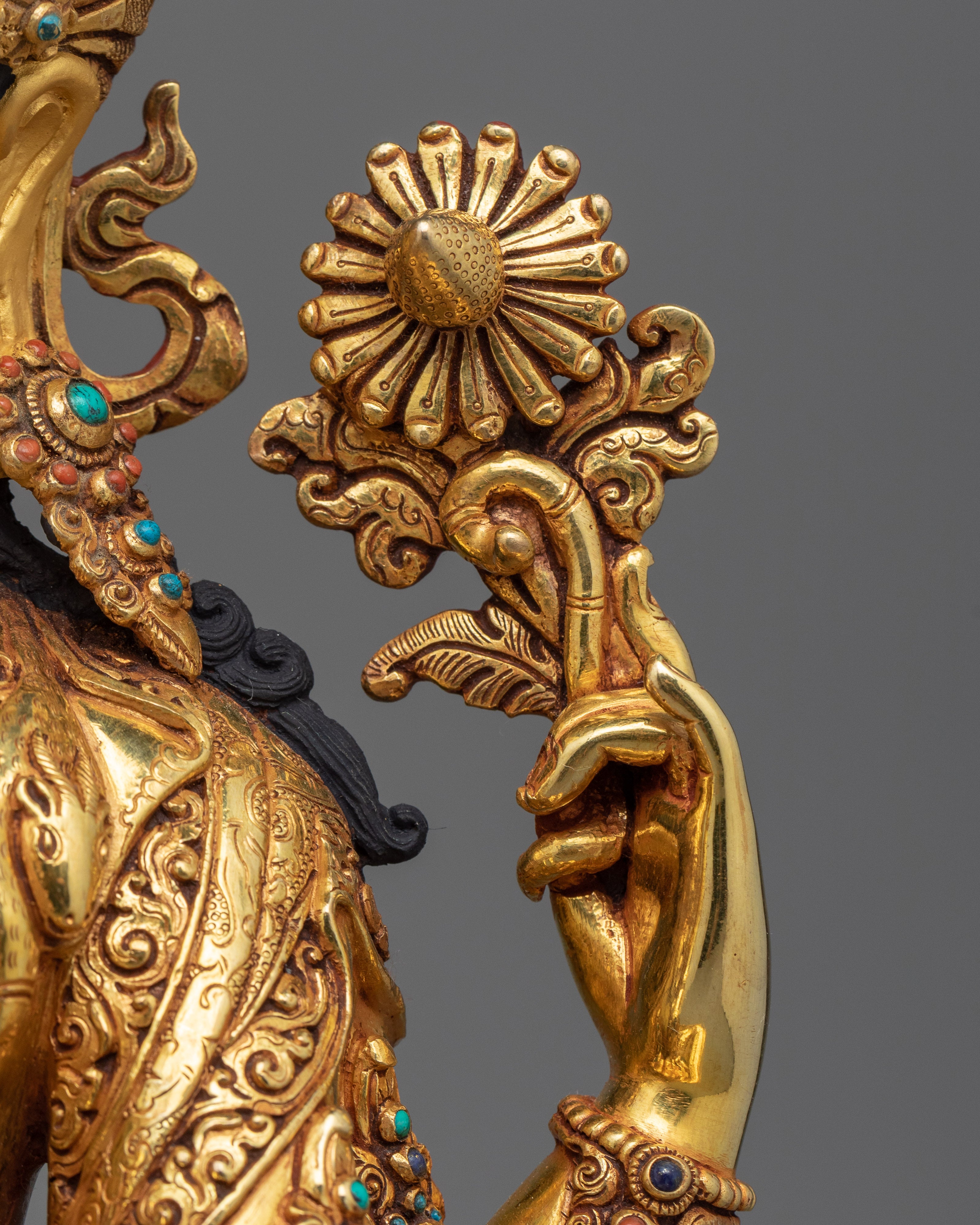 Beautiful Chenrezig Golden Statue | Bodhisattva of Compassion