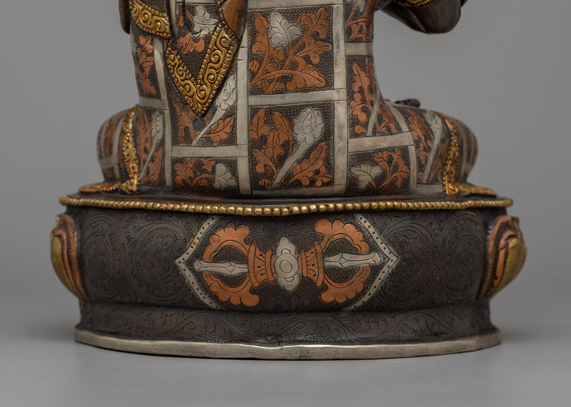 Radiant Je Tsongkhapa Mantra Statue | A Beacon of Wisdom and Spiritual Growth