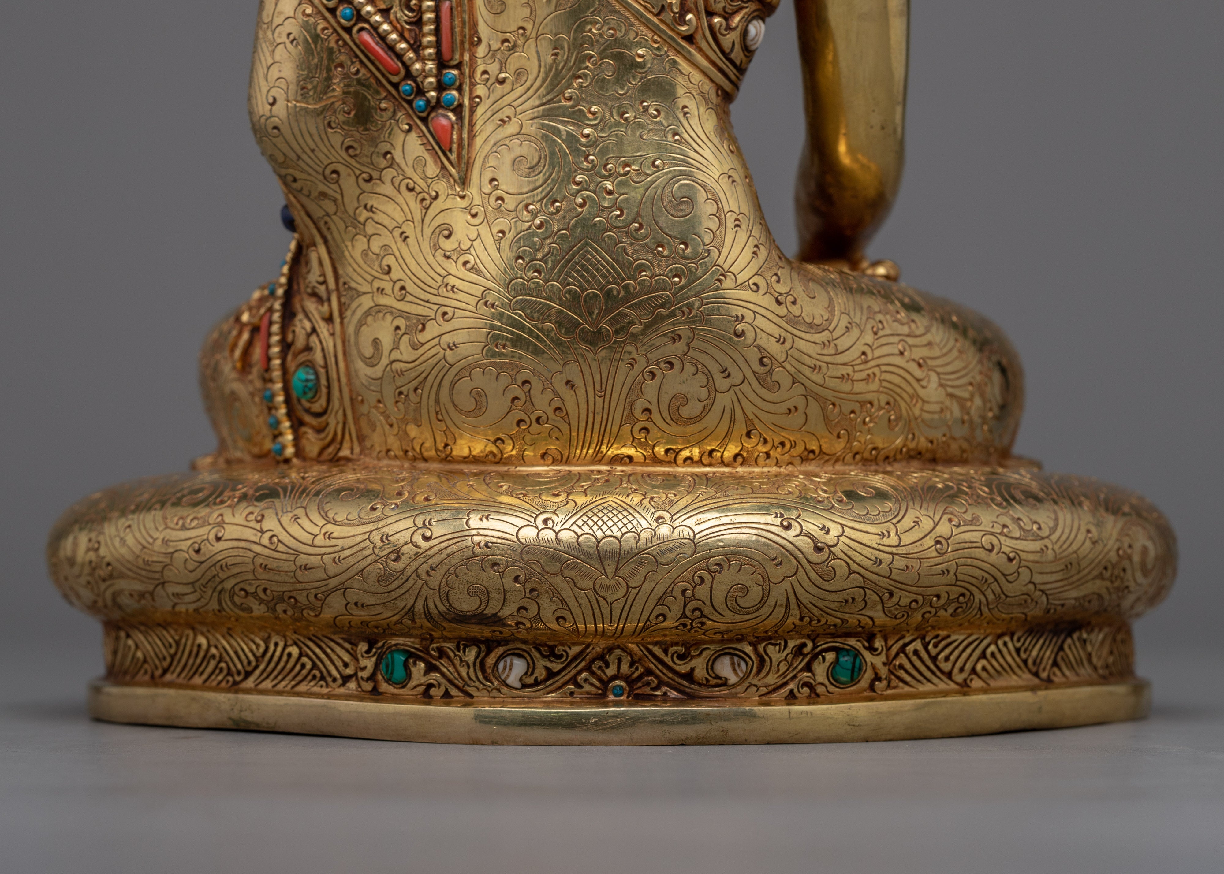 Gautam Buddha Golden Statue | High Quality Sculpture of Shakyamuni Buddha