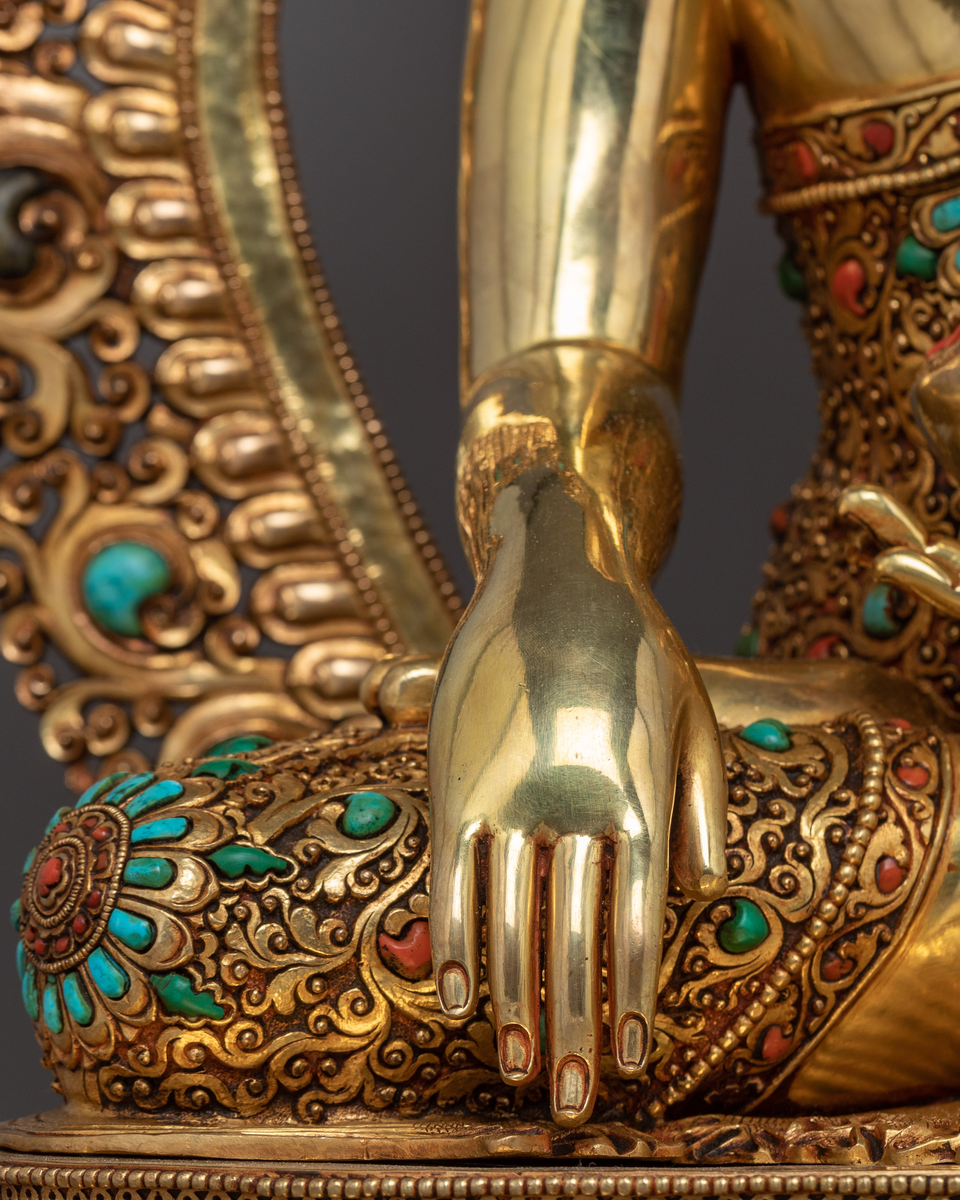 Mindfulness with the Majestic Siddhartha Gautama Buddha Statue | Himalayan Buddhist Treasure