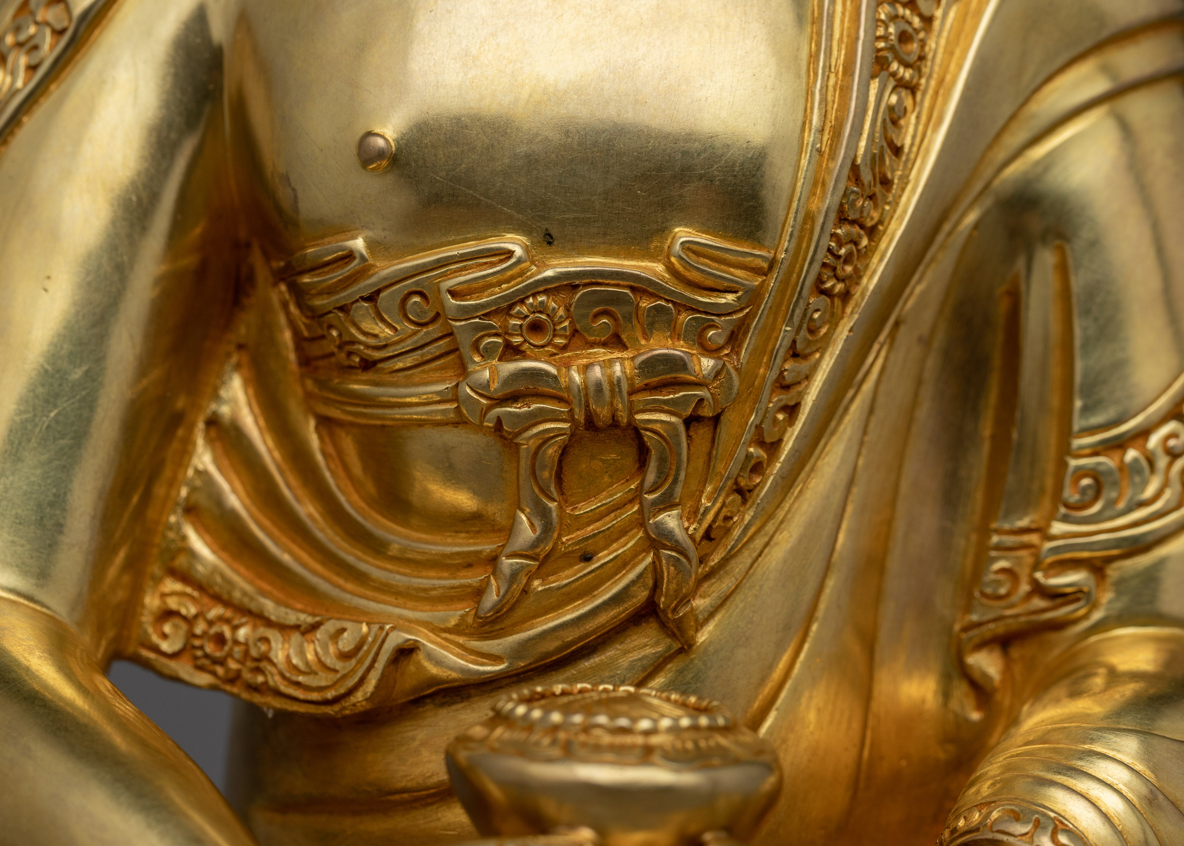 Amitabha  Buddha Small Statue | A Gem of Buddhist Artistry