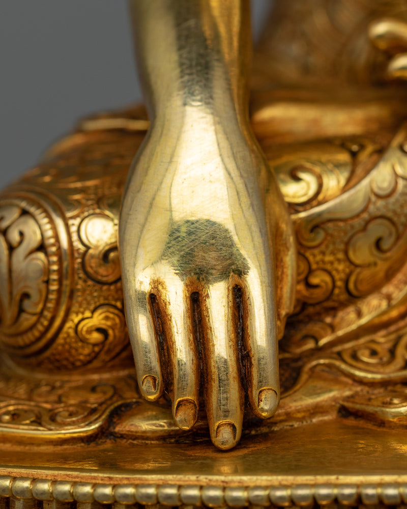 Buddha Shakyamuni Sculpture | 24K Gold Gilded Artwork