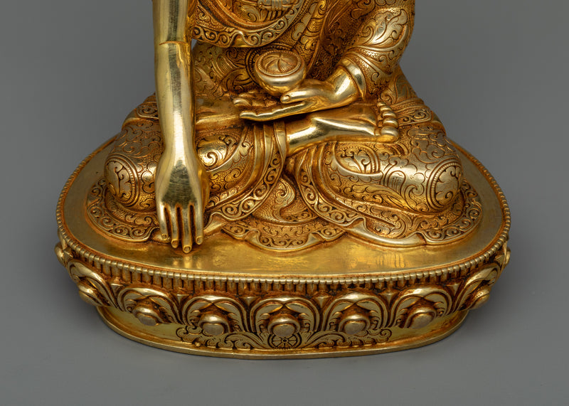 Buddha Shakyamuni Sculpture | 24K Gold Gilded Artwork