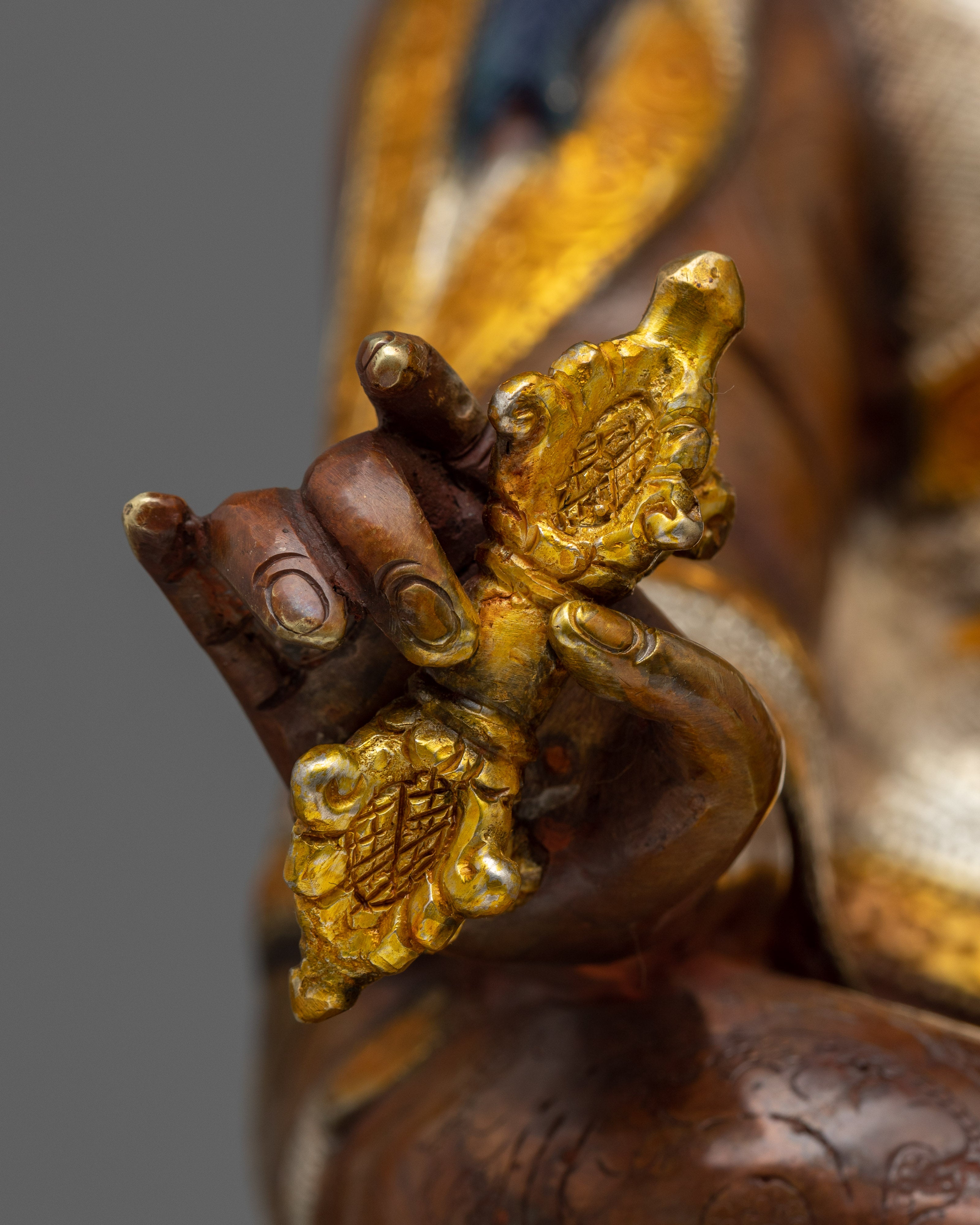 Guru Rinpoche Tibetan Statue | Discover Spiritual Illumination