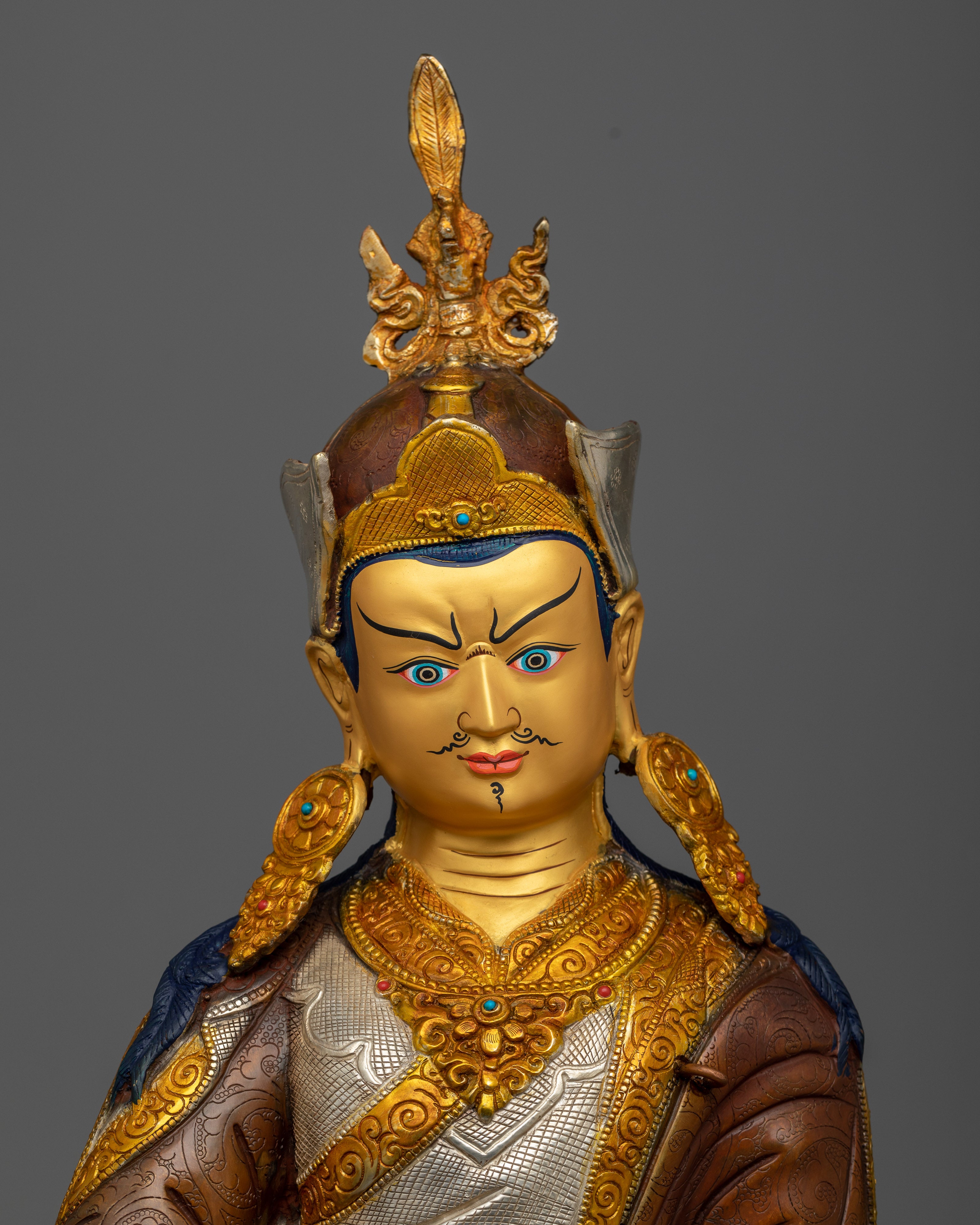 Guru Rinpoche Tibetan Statue | Discover Spiritual Illumination