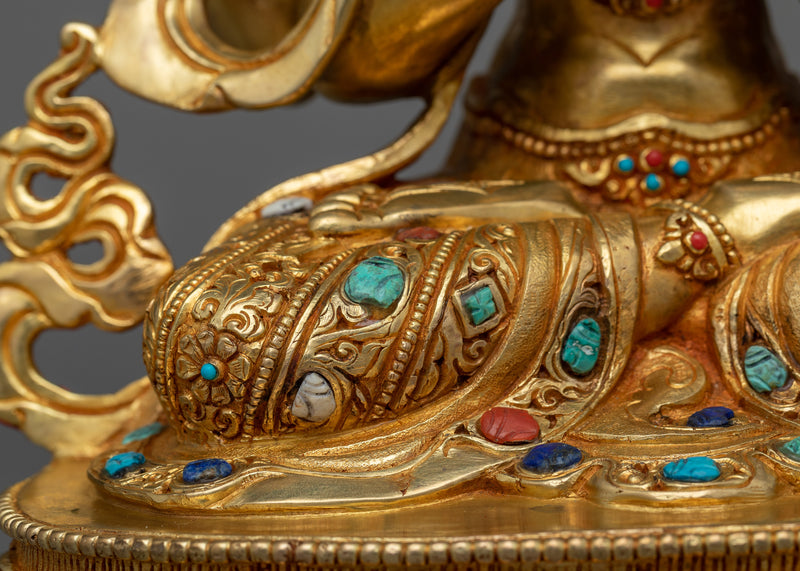Majestic Lokesvara Statue | Embodiment of Compassion and Infinite Love
