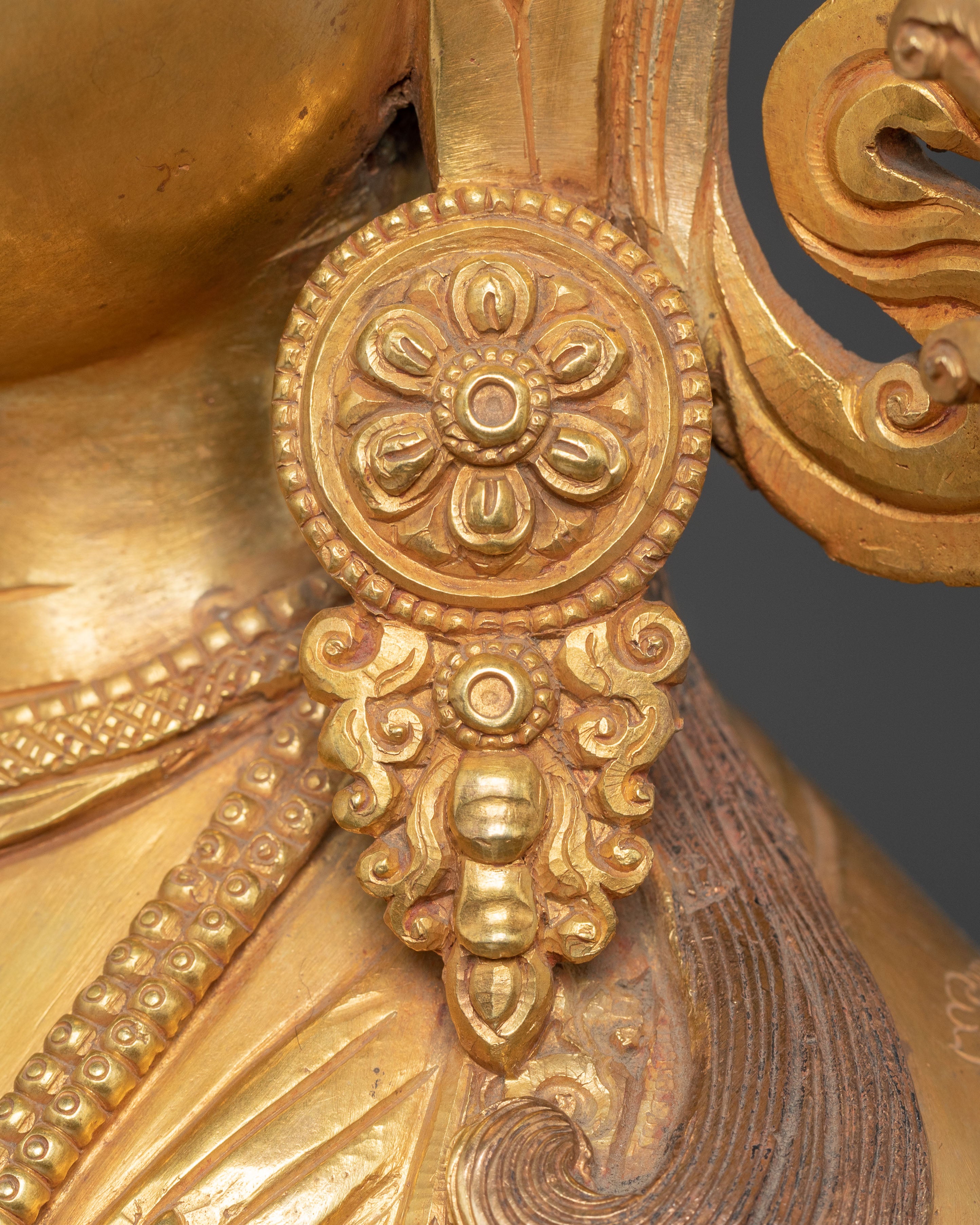 Golden Figurine Of Bodhisattva Chenrezig For Meditation | Tibetan Buddhism