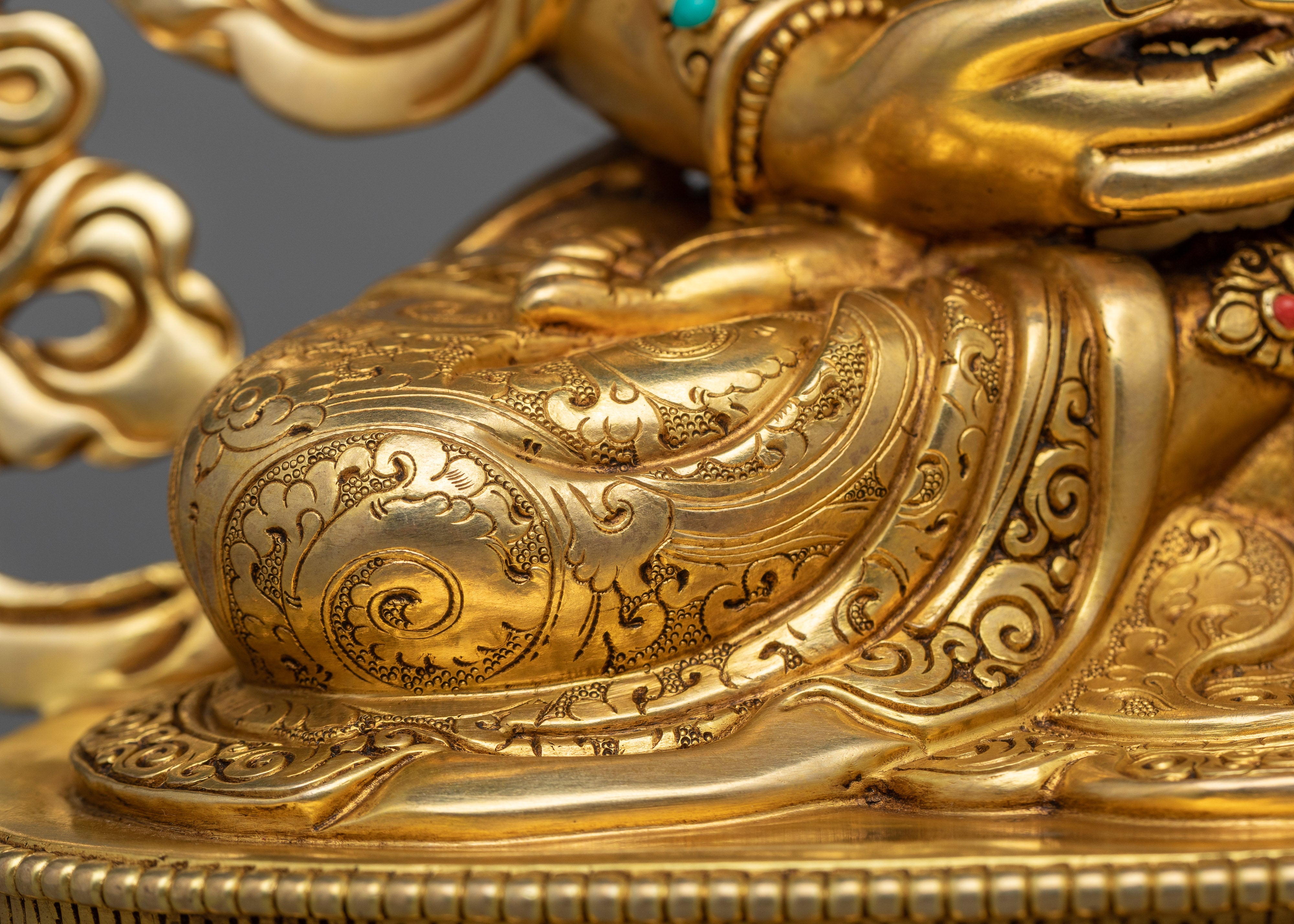 Amitayus Tathāgata Statue | Evoke Longevity and Wisdom