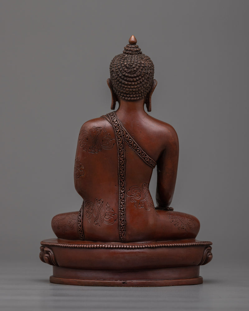 Embrace Serene Shakyamuni's Statue | Teachings of Buddhism