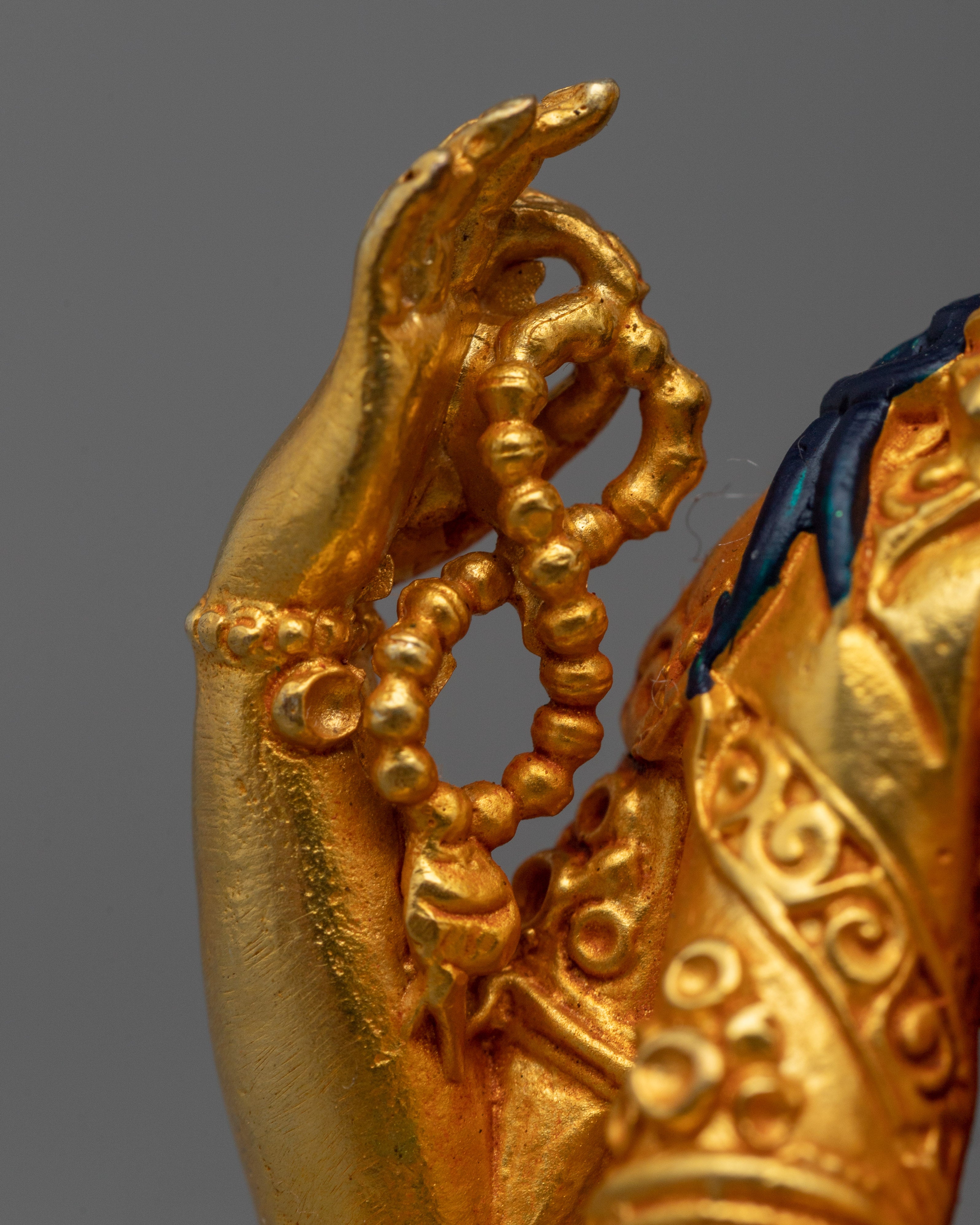 Avalokiteshvara Statue | The Bodhisattva of Compassion and Mercy