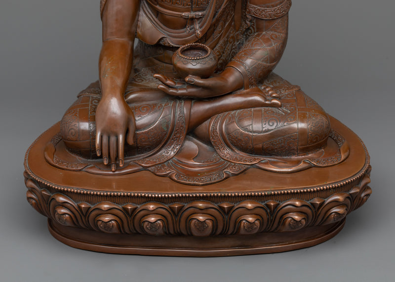 Gautama Shakyamuni Statue | Embrace the Enlightened Presence