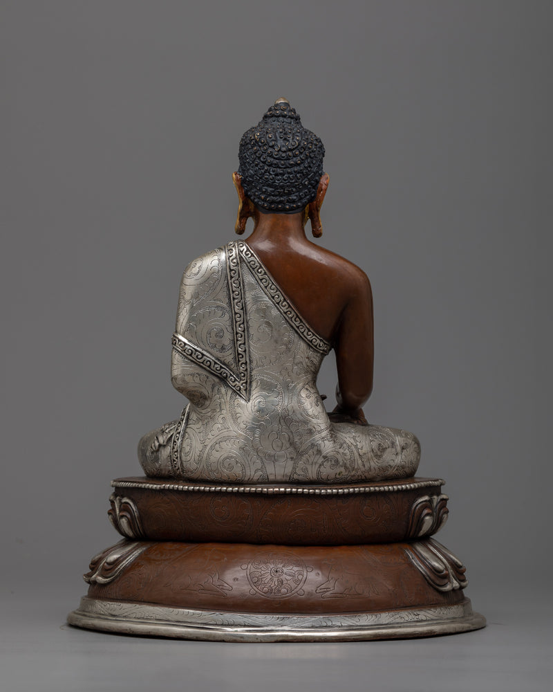 Sakyamuni Buddha Statue | Embodying Wisdom and Compassion