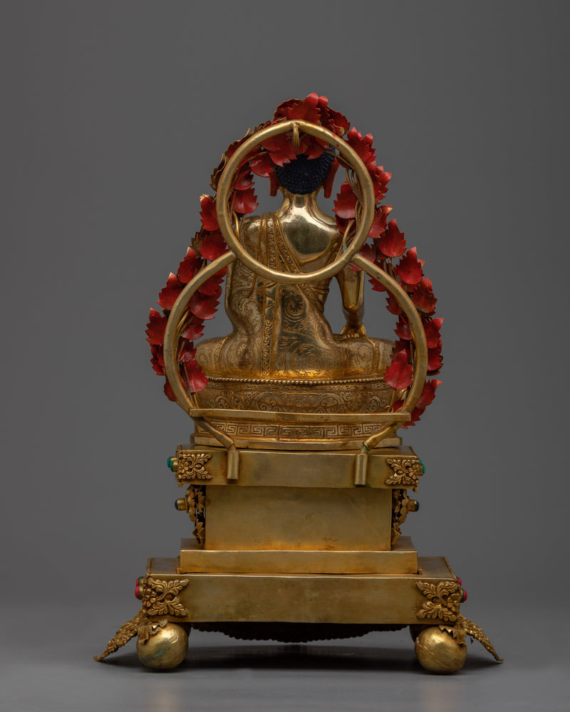 shakyamuni-buddha-on-throne