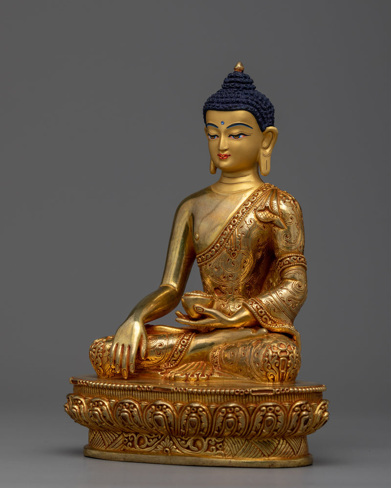 shakyamuni-buddha-gold-gilded-sculpture