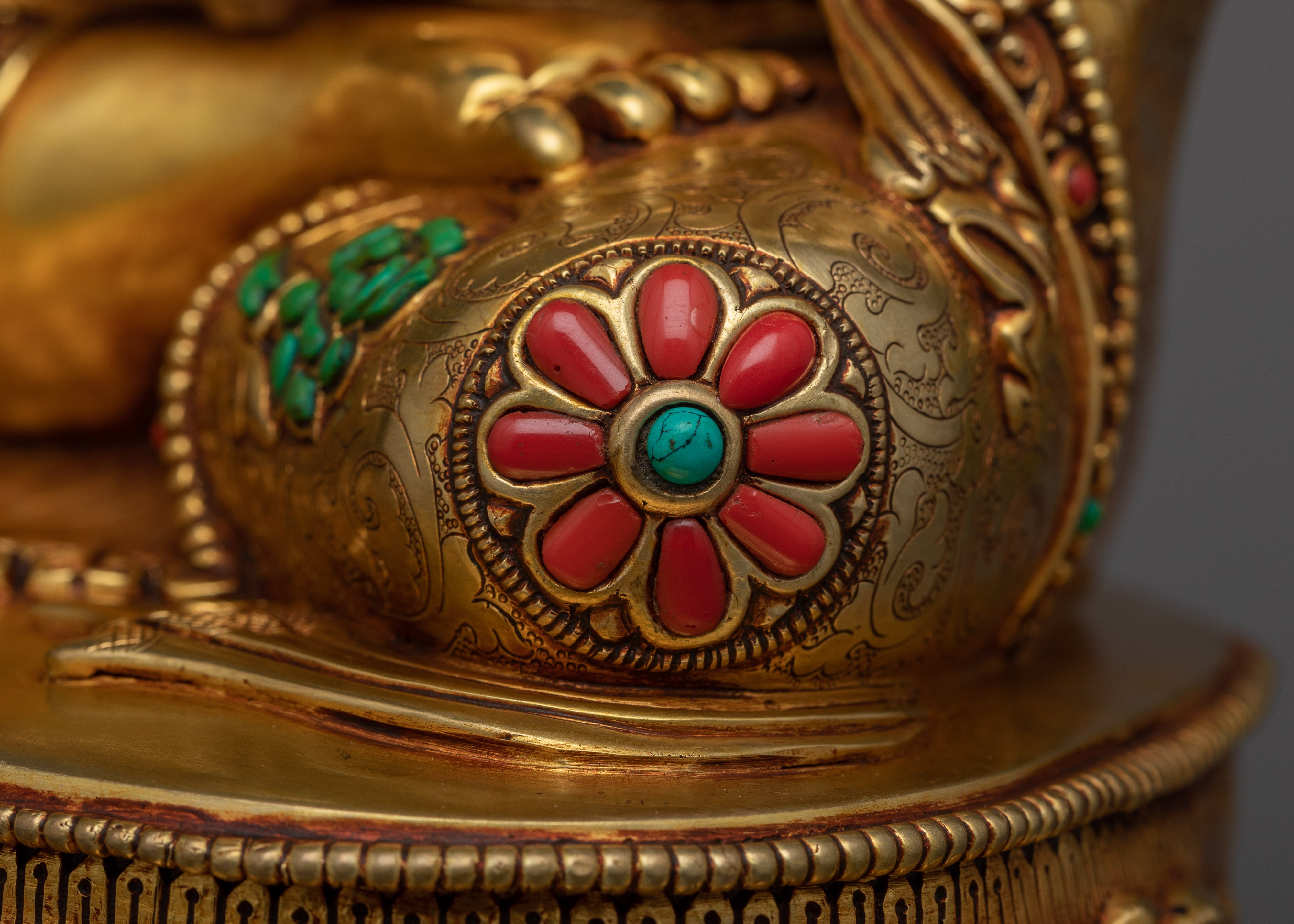 Enlightened Buddha Shakyamuni Statue | Serenity with our Shakyamuni Buddha Sculpture