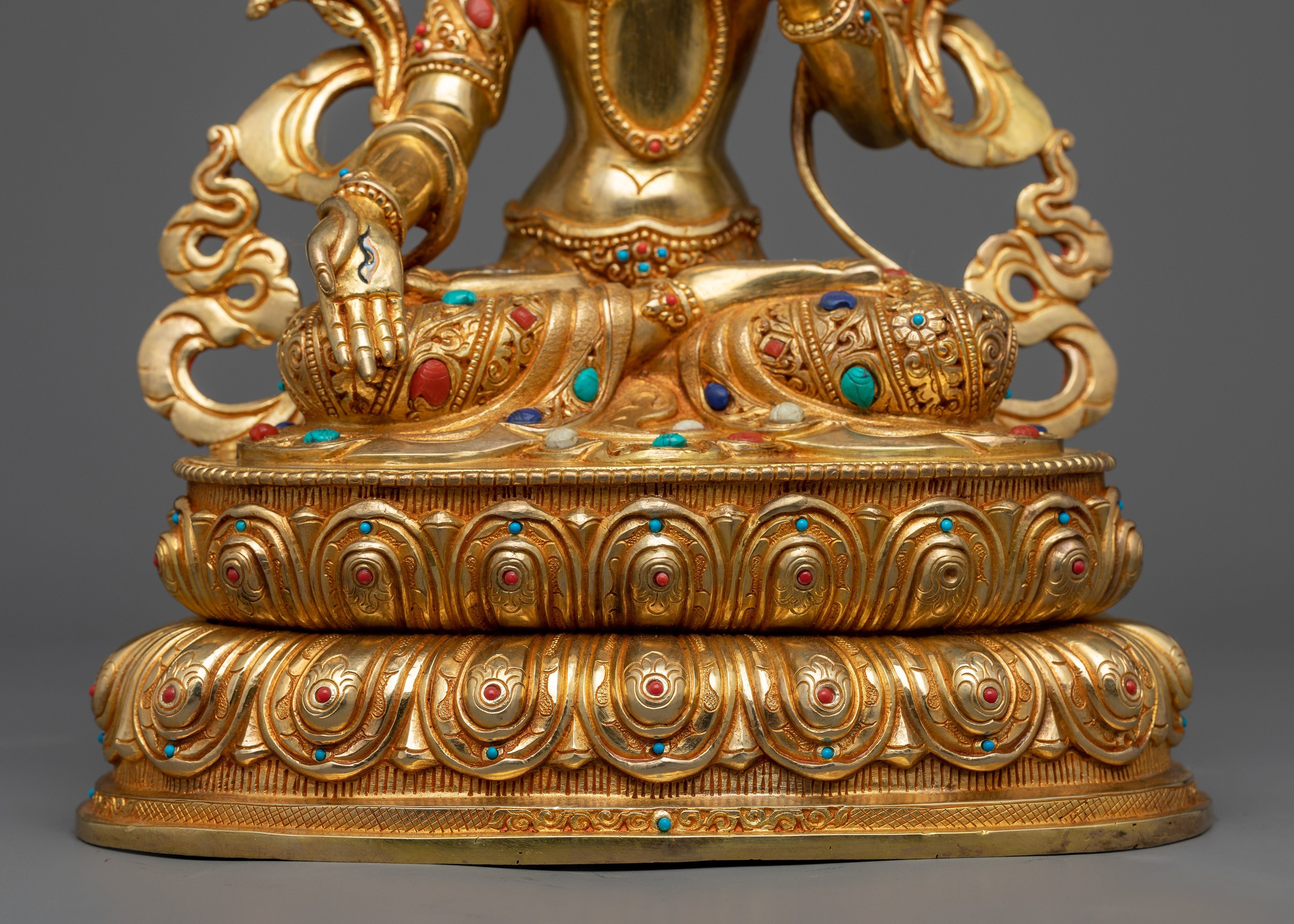 White Tara Buddha Statue | An Embodiment of Compassionate Healing