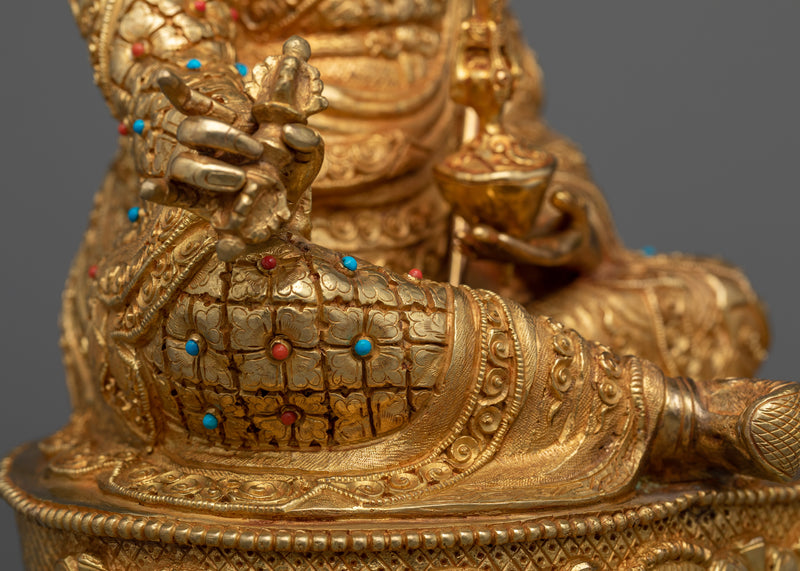Guru Rinpoche Là ai Statue | Padmasambhava: The Lotus-Born Sage