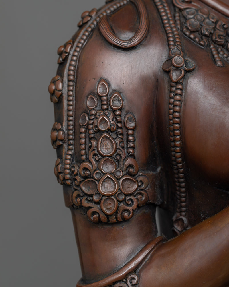 Gayatri Rajapatni Sculpture | Resonance of Majestic Heritage