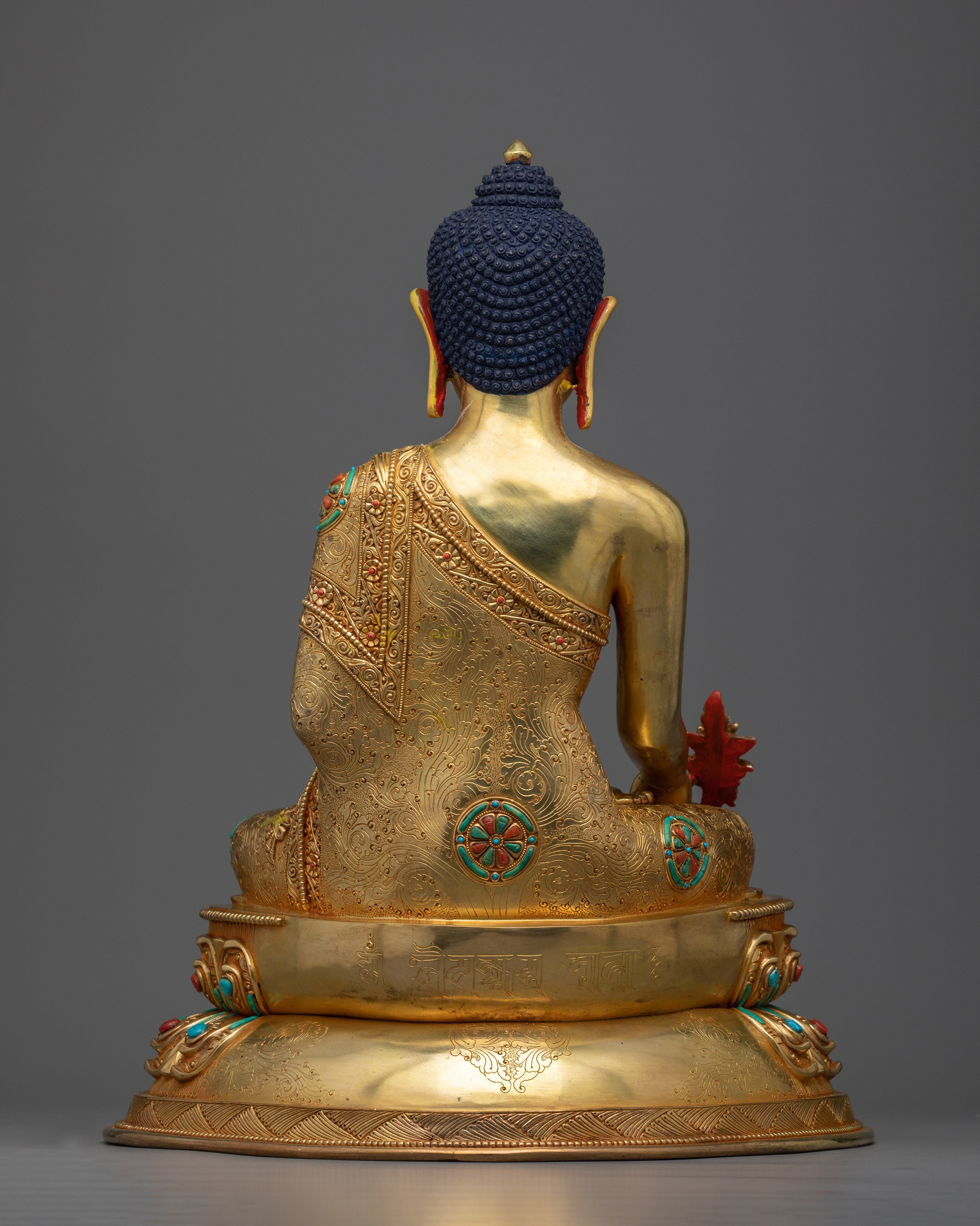 Medicine Buddha Sculpture | A Beacon of Healing and Radiance